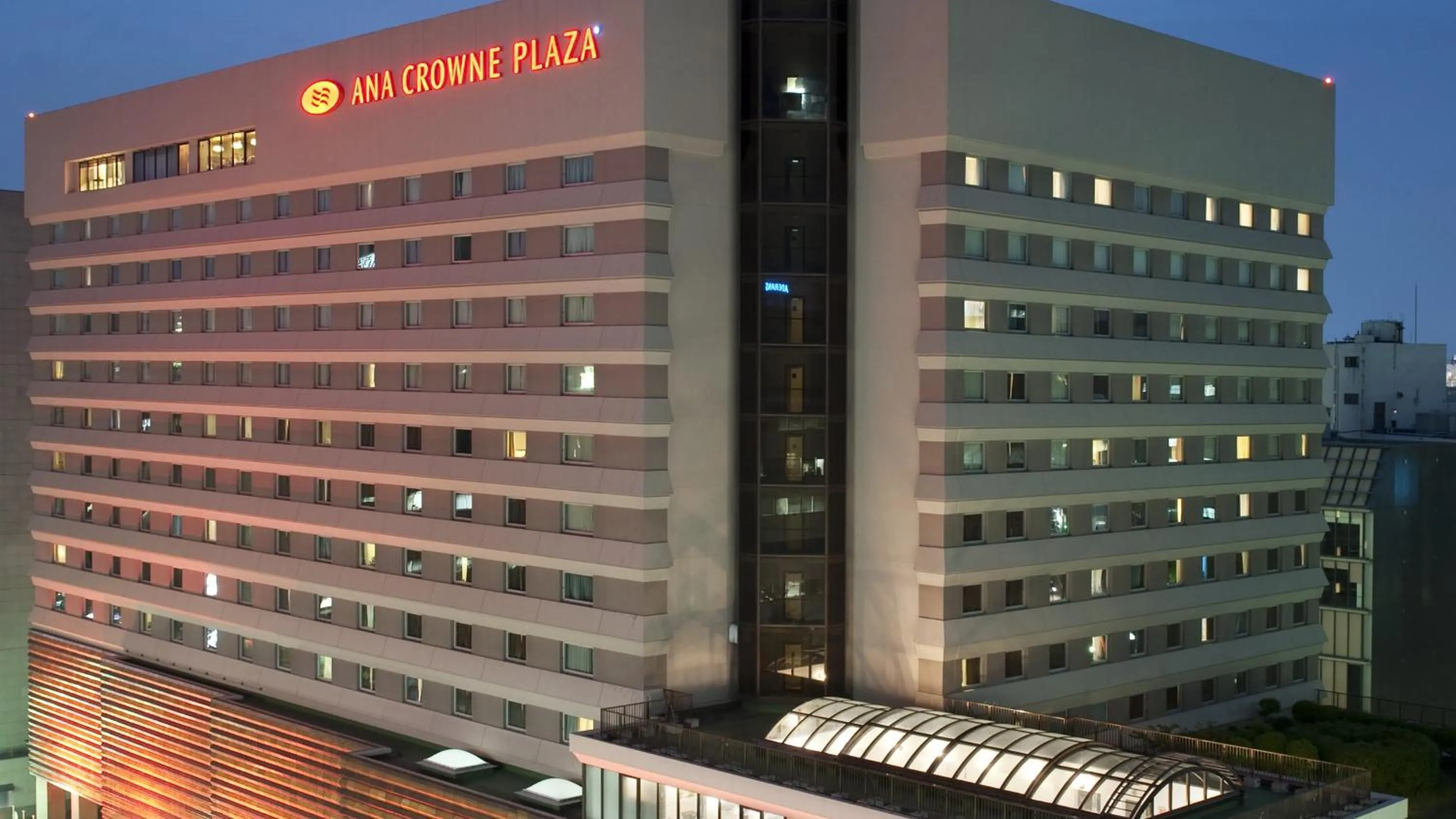 Property building in ANA Crowne Plaza Fukuoka by IHG