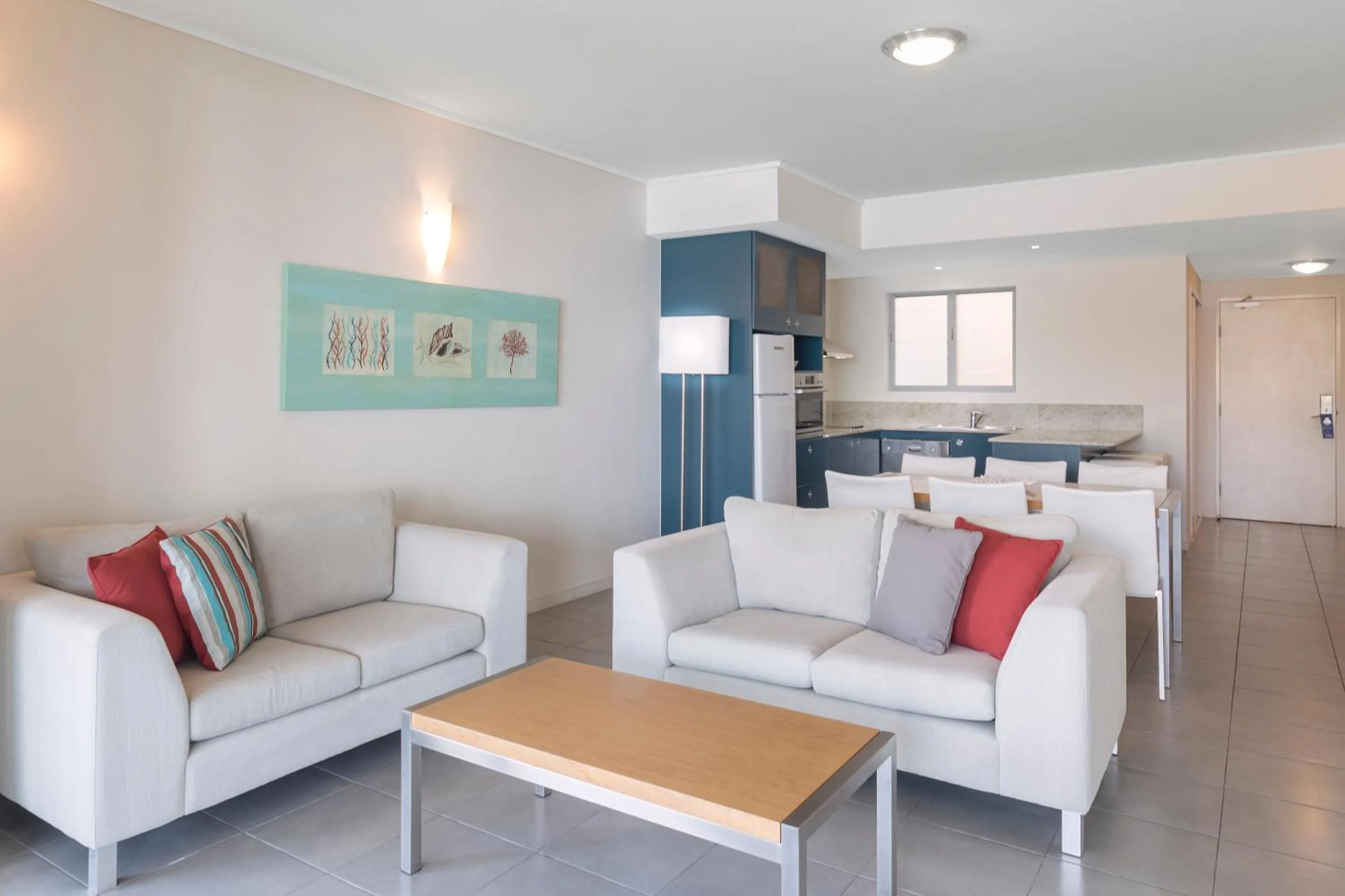 Kitchen or kitchenette in Club Wyndham Airlie Beach