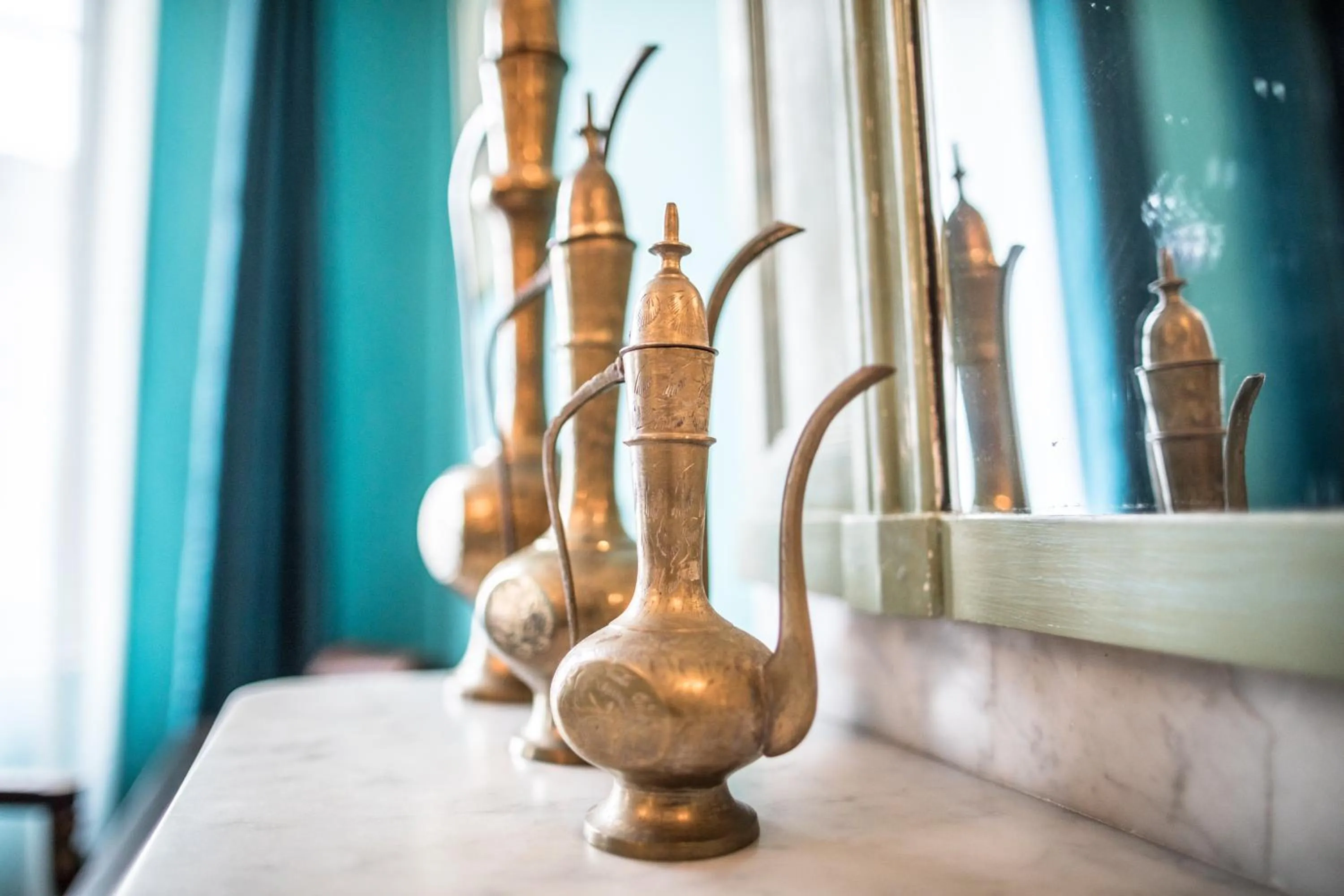 Decorative detail in O'palmier Caché