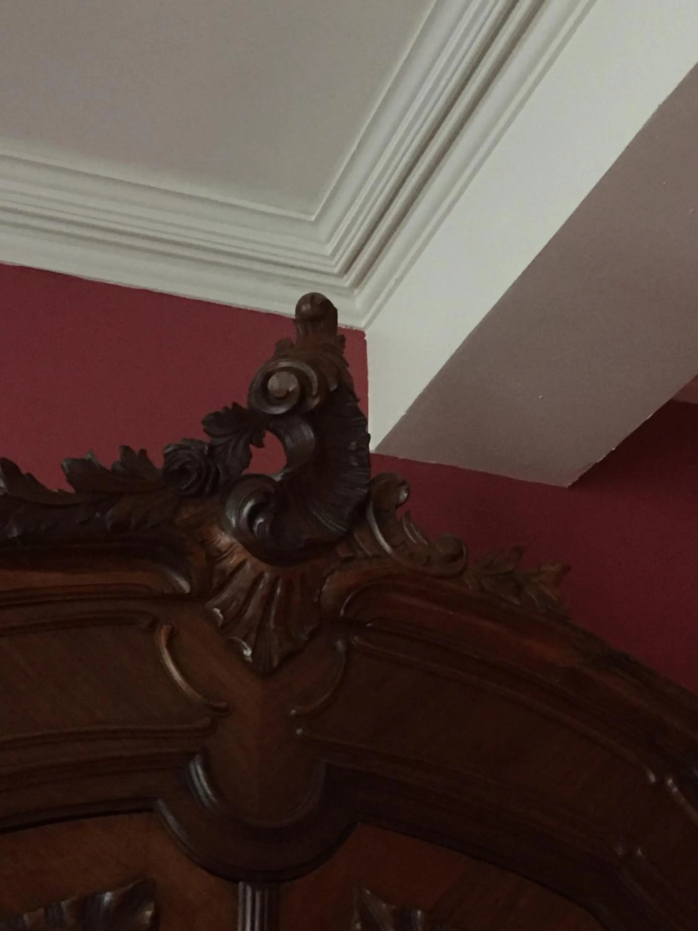 Decorative detail in O'palmier Caché