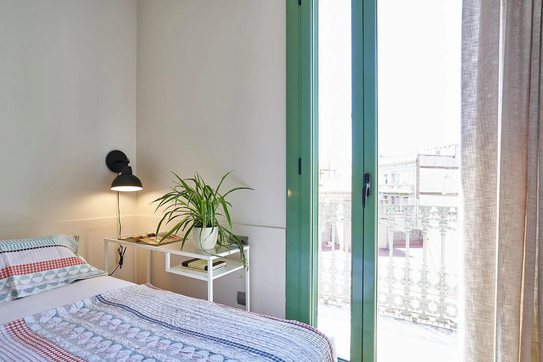 Bedroom, Bed in Barcelona Sants Station Apartments