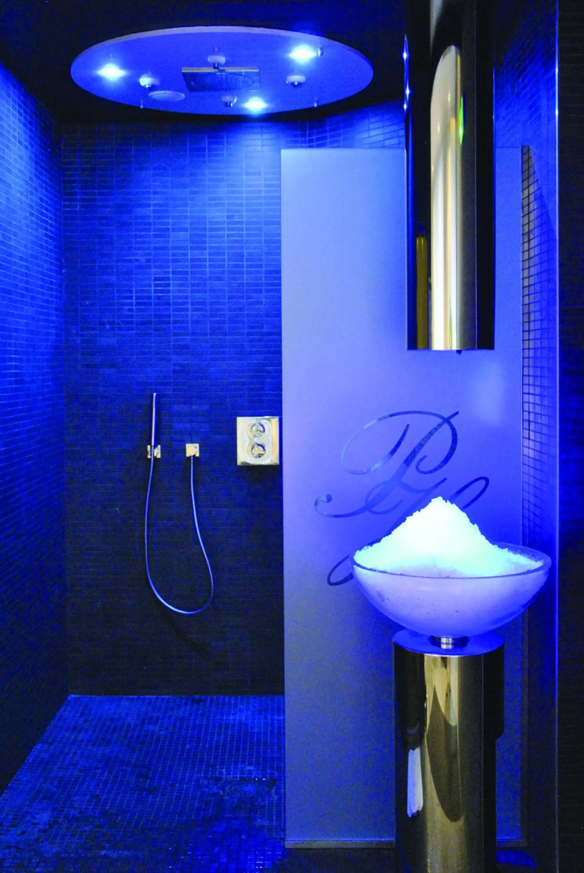 Steam room in Park Hotel Grenoble - MGallery Collection