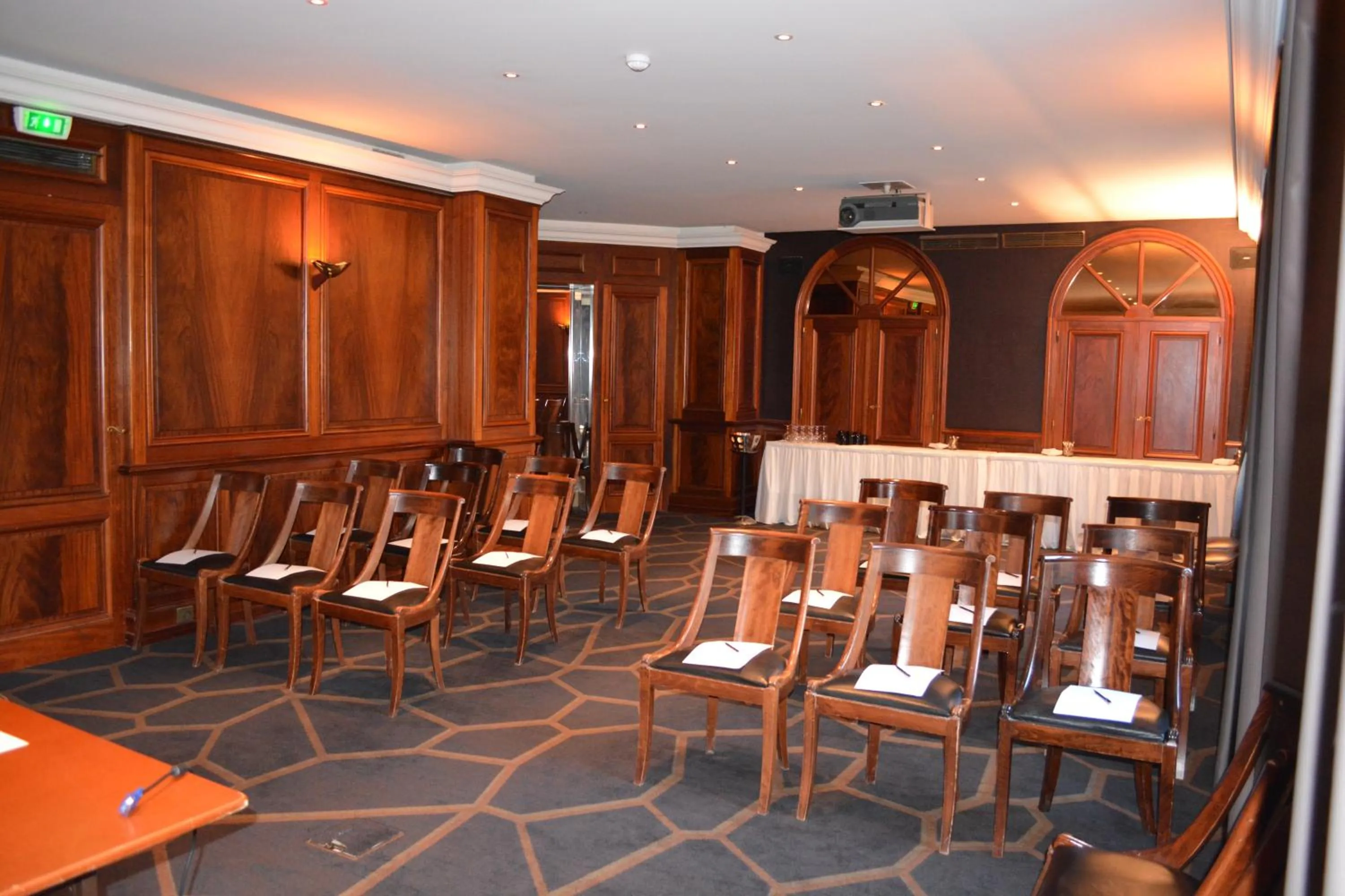 Meeting/conference room in Park Hotel Grenoble - MGallery Collection