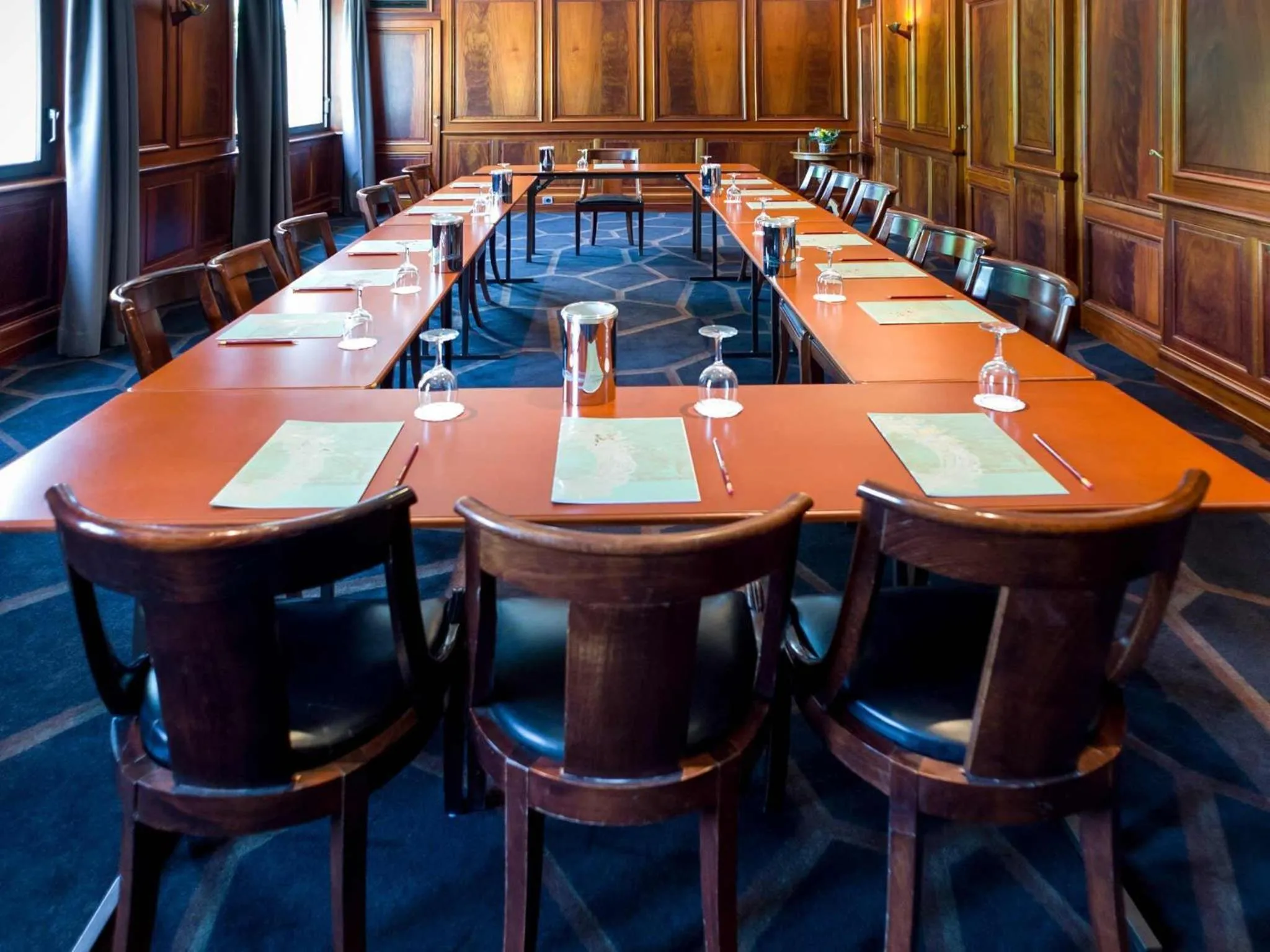 Meeting/conference room in Park Hotel Grenoble - MGallery Collection