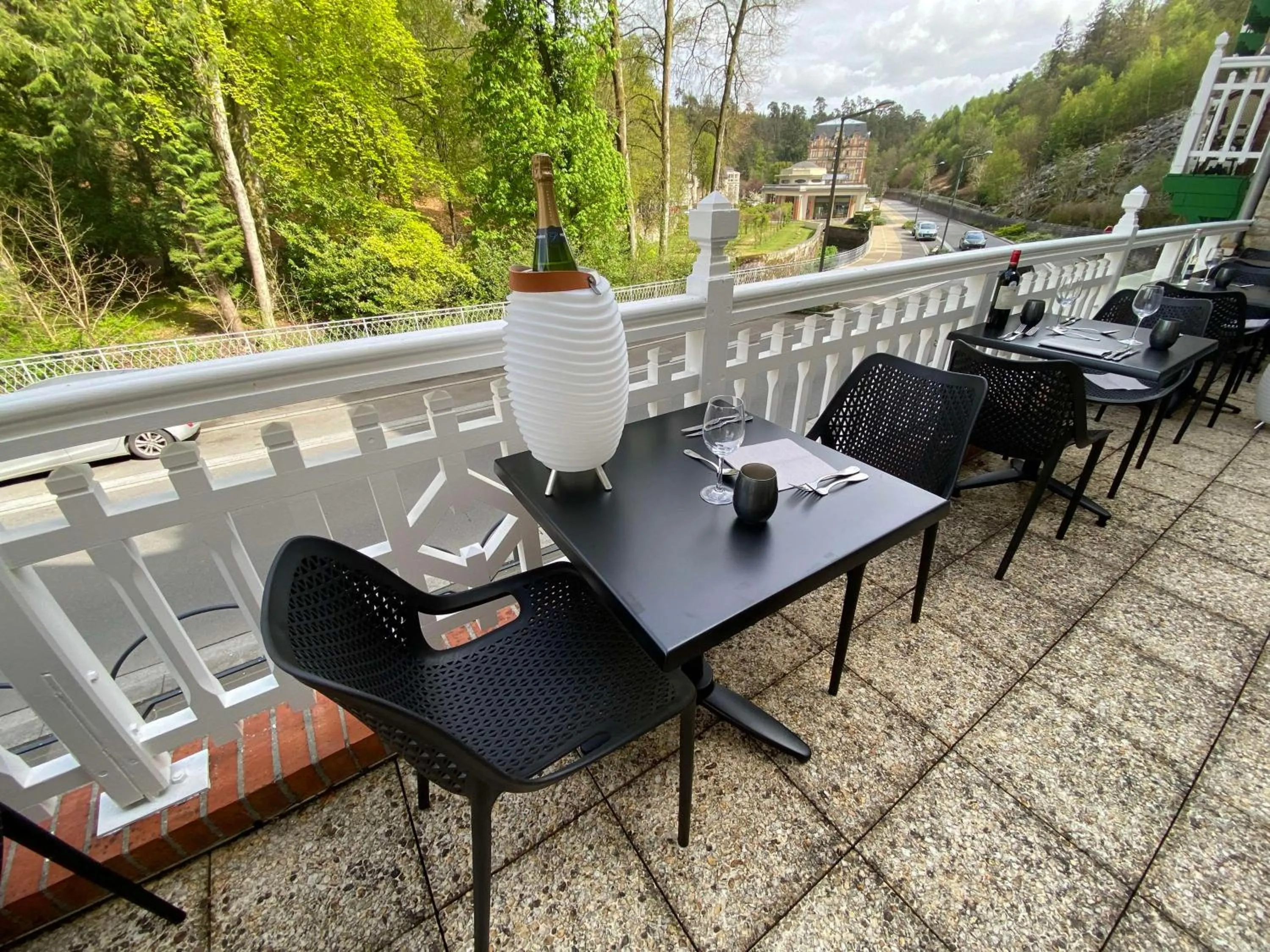 Property building in BRIT HOTEL & SPA Le Roc au Chien