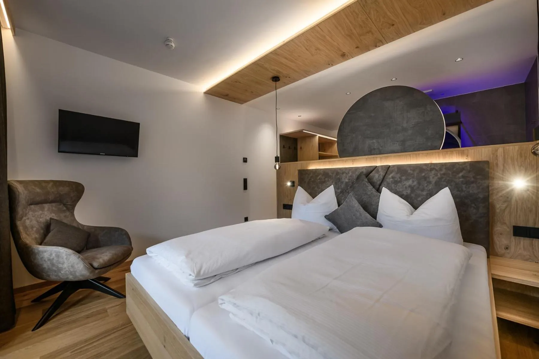 Bed in Hotel Hubertushof