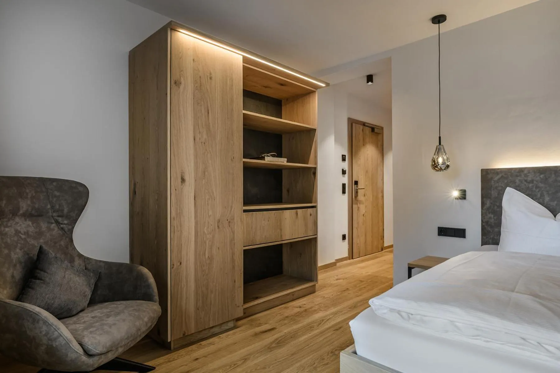 Bed in Hotel Hubertushof