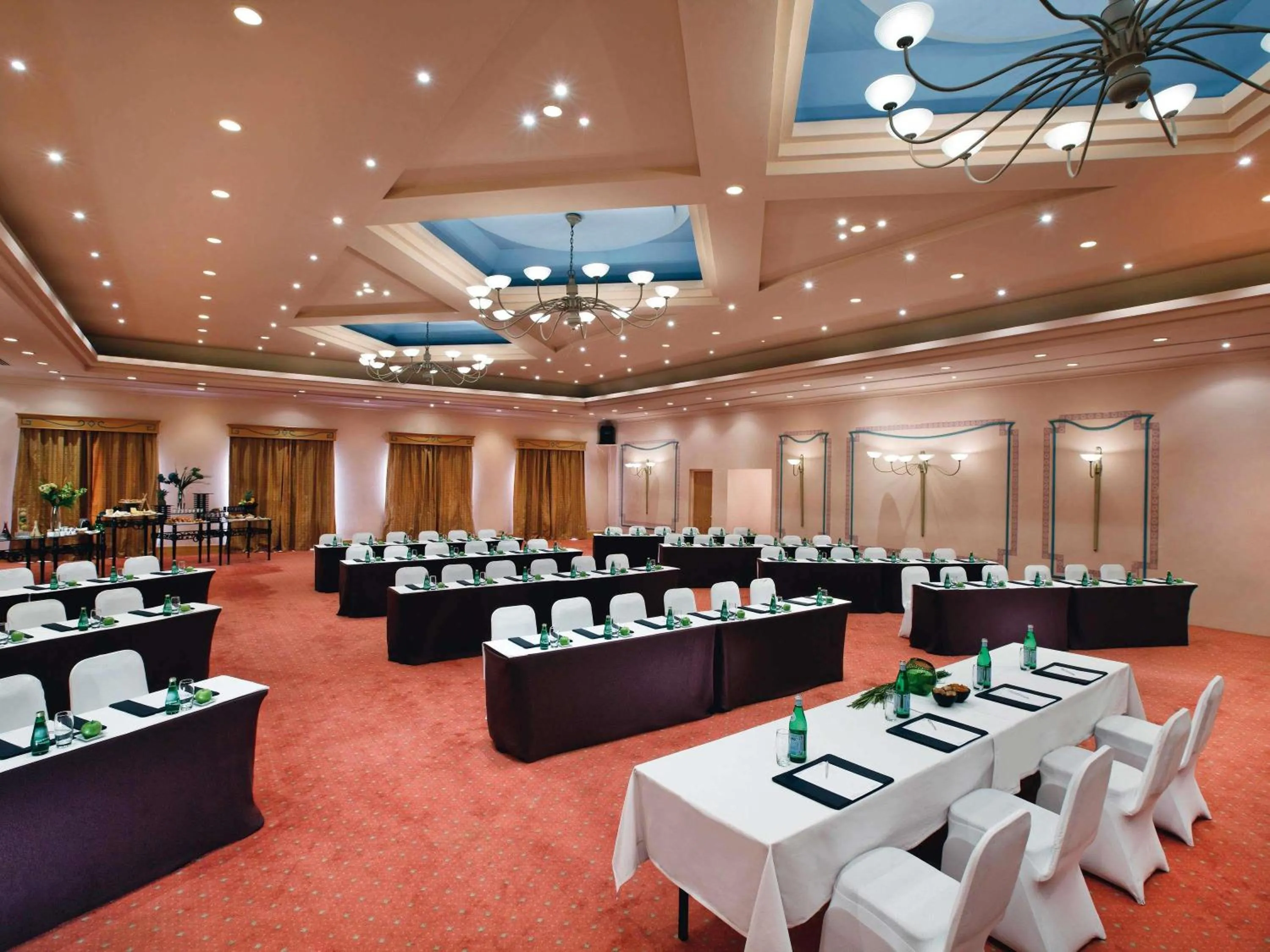 Meeting/conference room in Movenpick Resort & Spa El Gouna