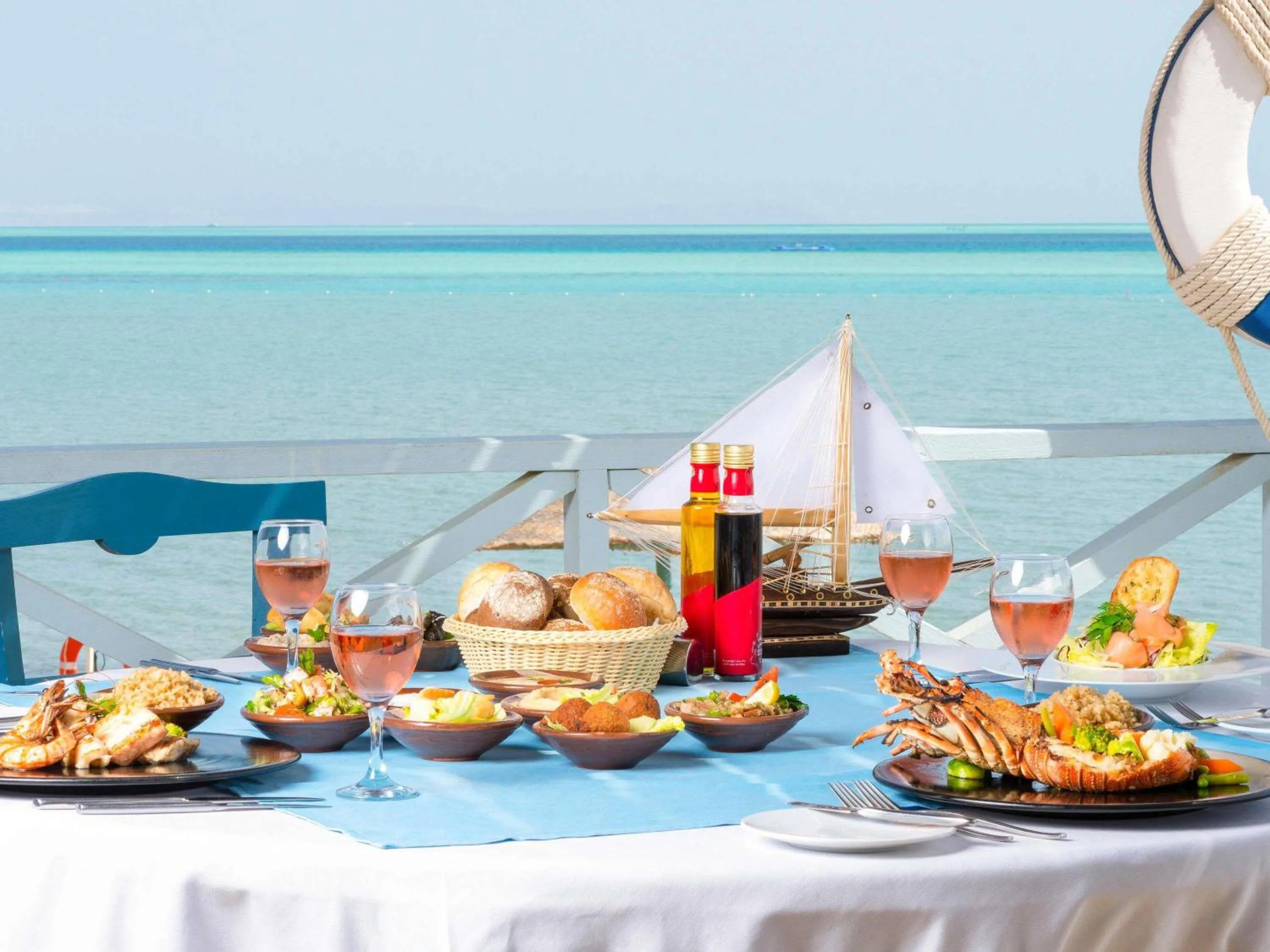 Restaurant/places to eat in Movenpick Resort & Spa El Gouna