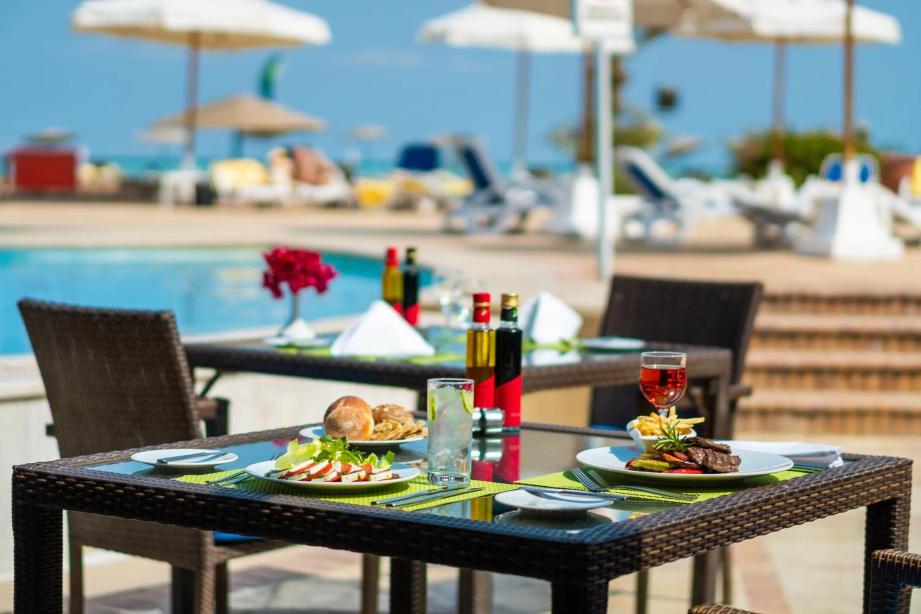 Restaurant/places to eat in Movenpick Resort & Spa El Gouna