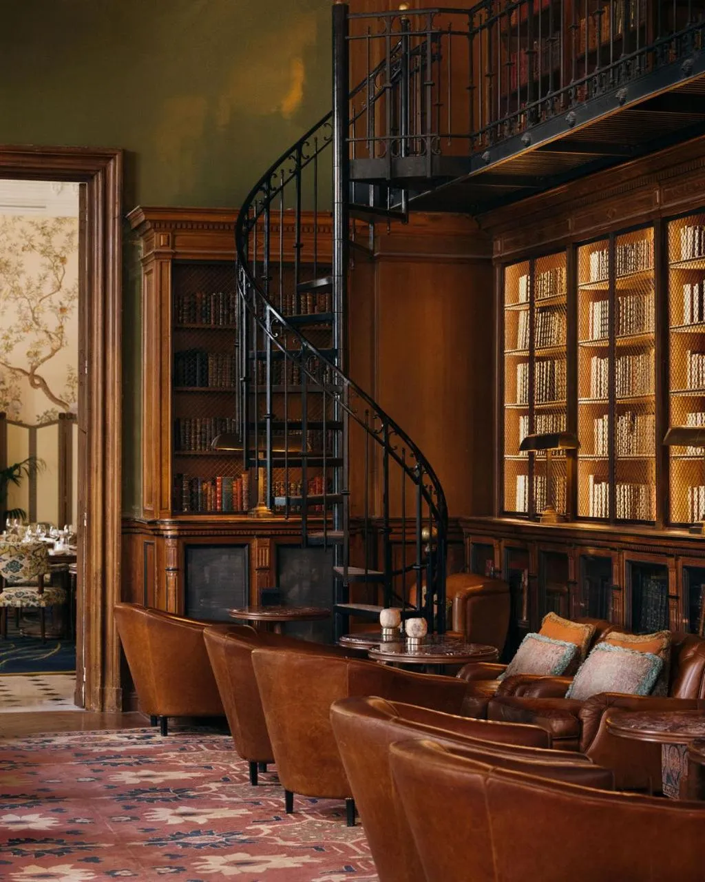 Lounge or bar in Saint James Paris