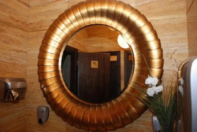 Decorative detail in Griff Hotel Zalau