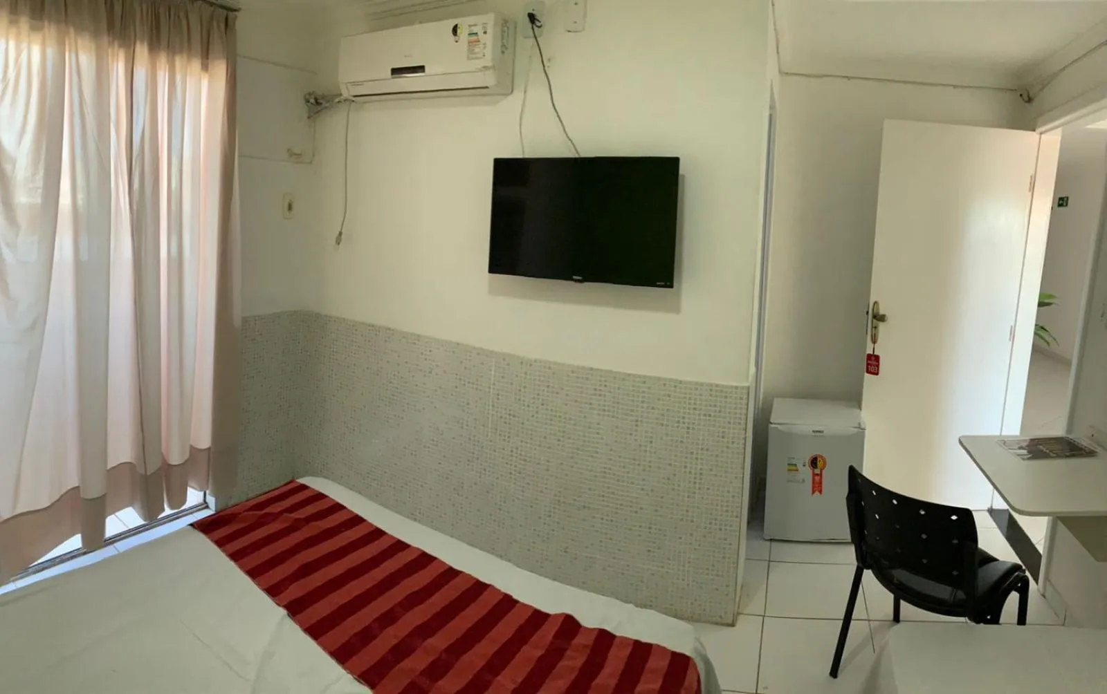 Bed in Hotel Mirante B