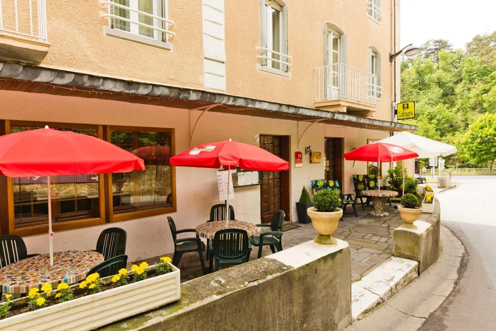 Logis Hôtel de la Paix