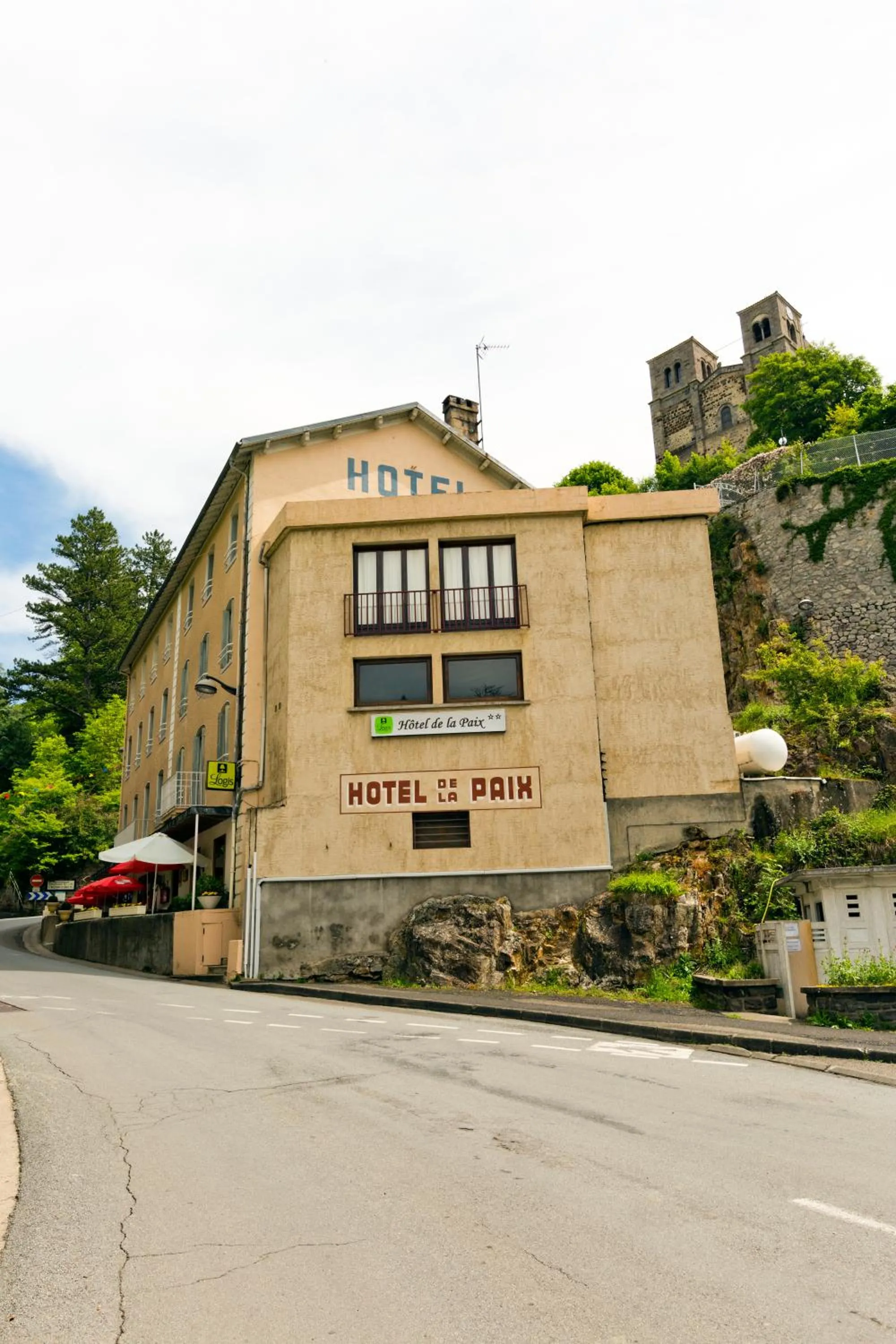 Logis Hôtel de la Paix