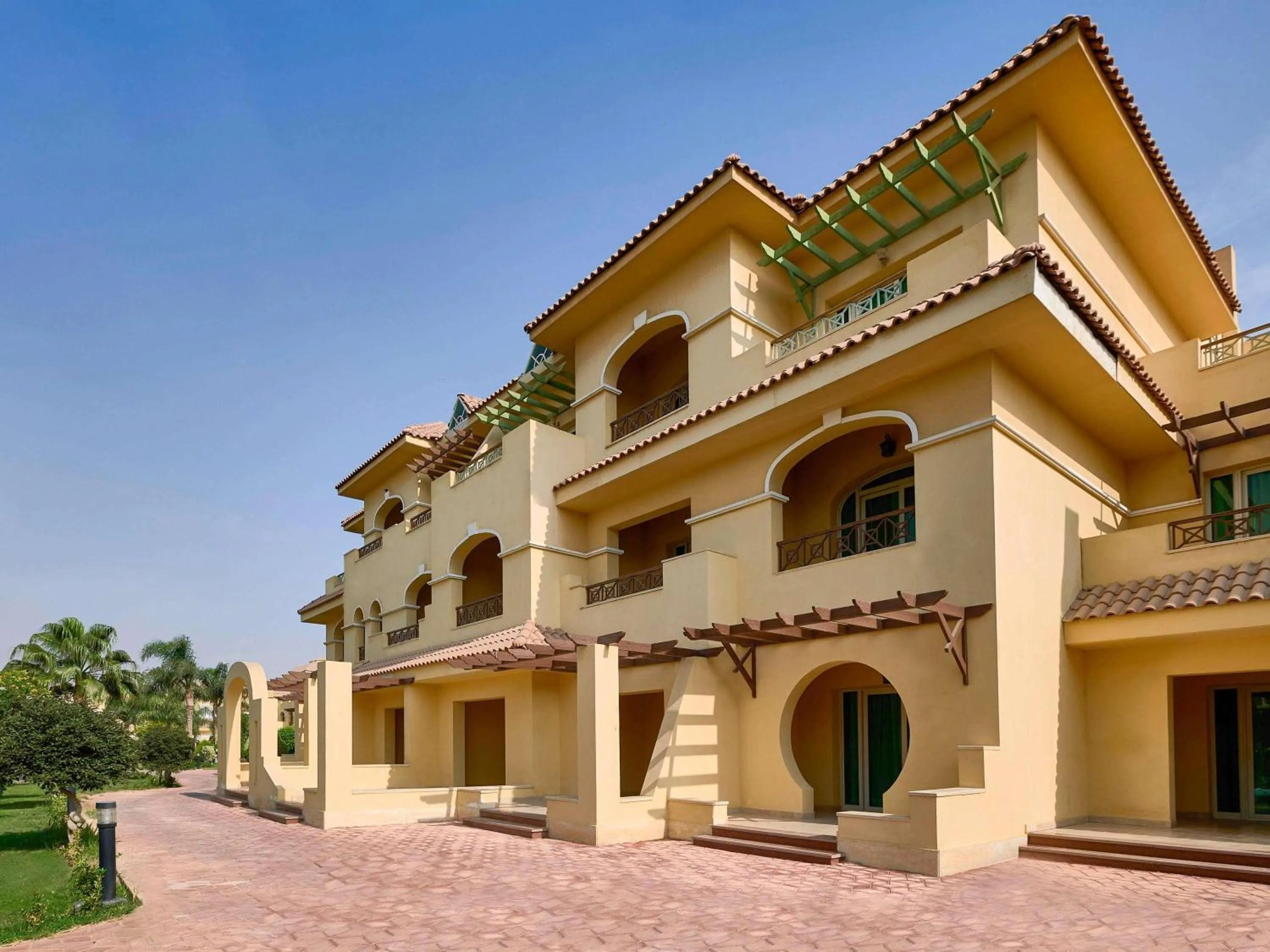 Bedroom in Mövenpick Hotel Cairo - Media City