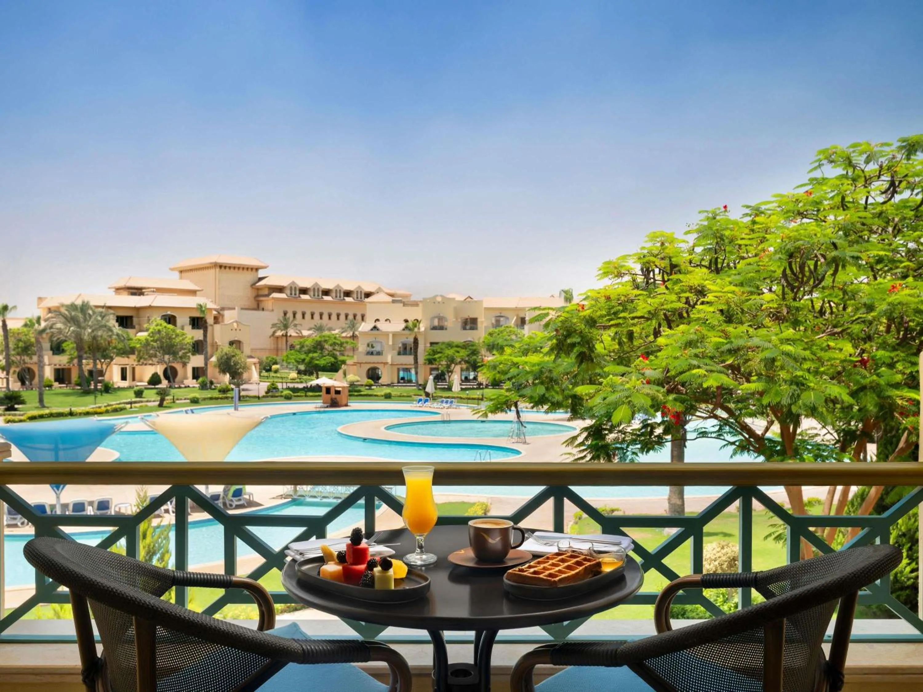 Bedroom in Mövenpick Hotel Cairo - Media City