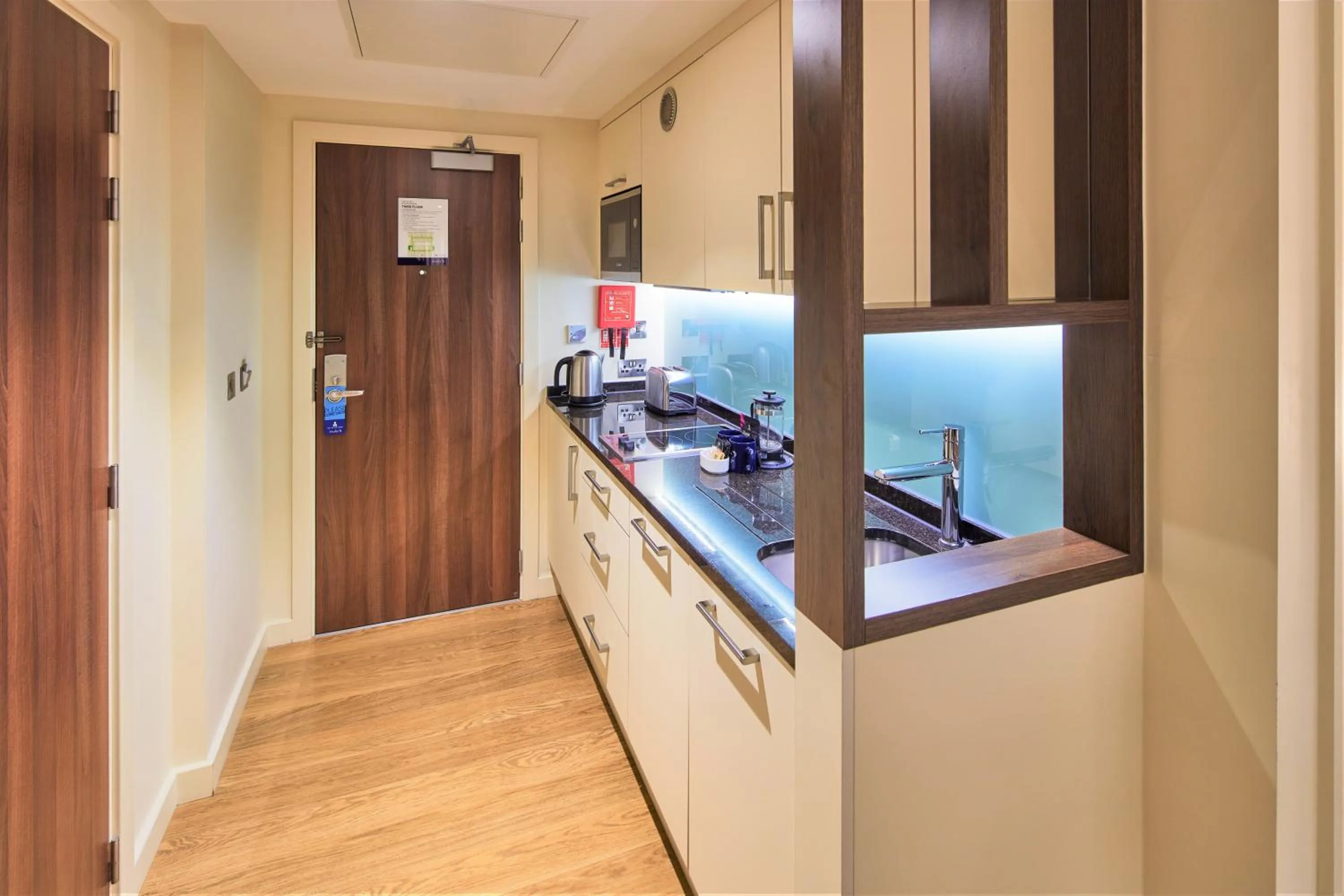 Kitchen or kitchenette in Marlin Waterloo