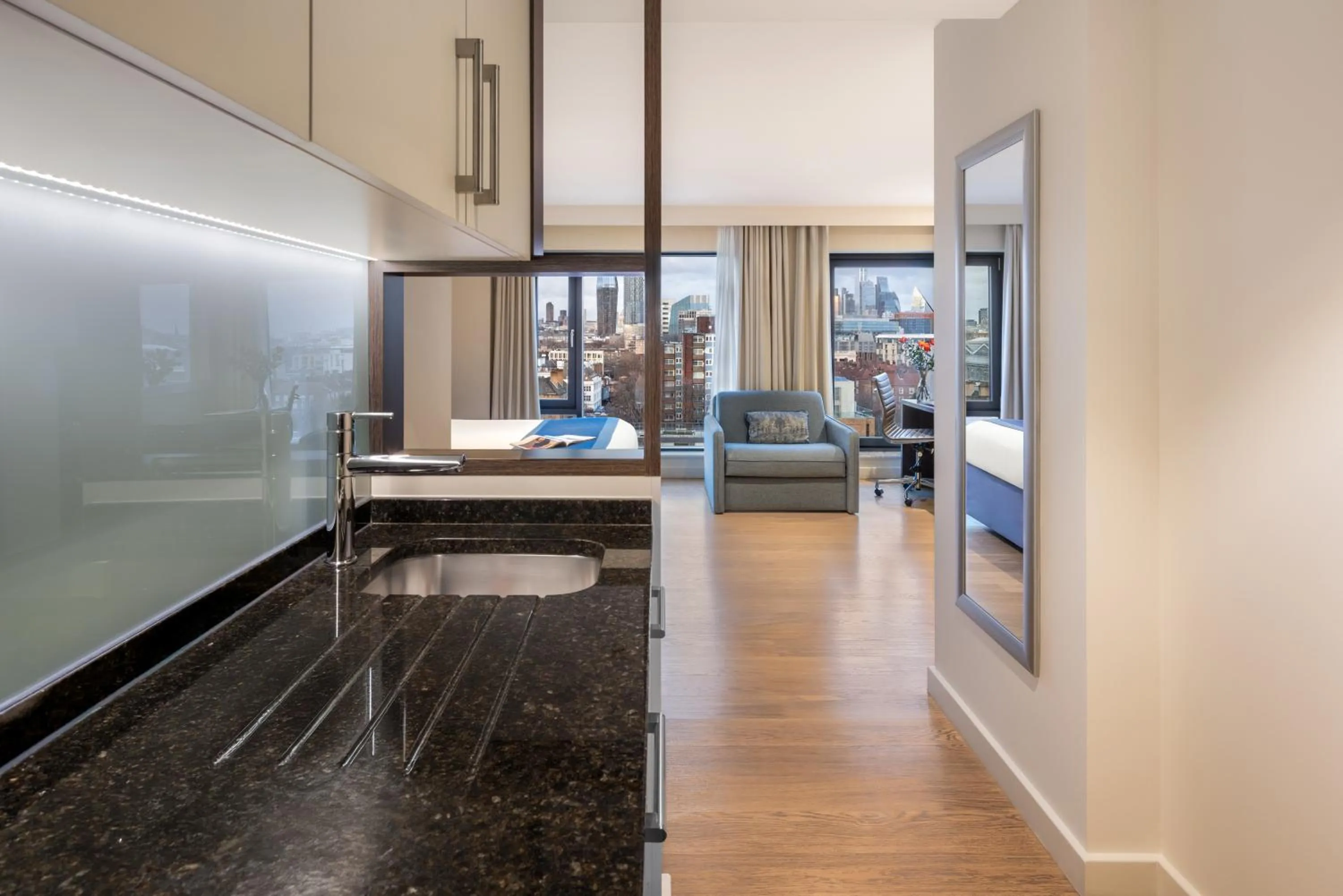 Kitchen or kitchenette in Marlin Waterloo