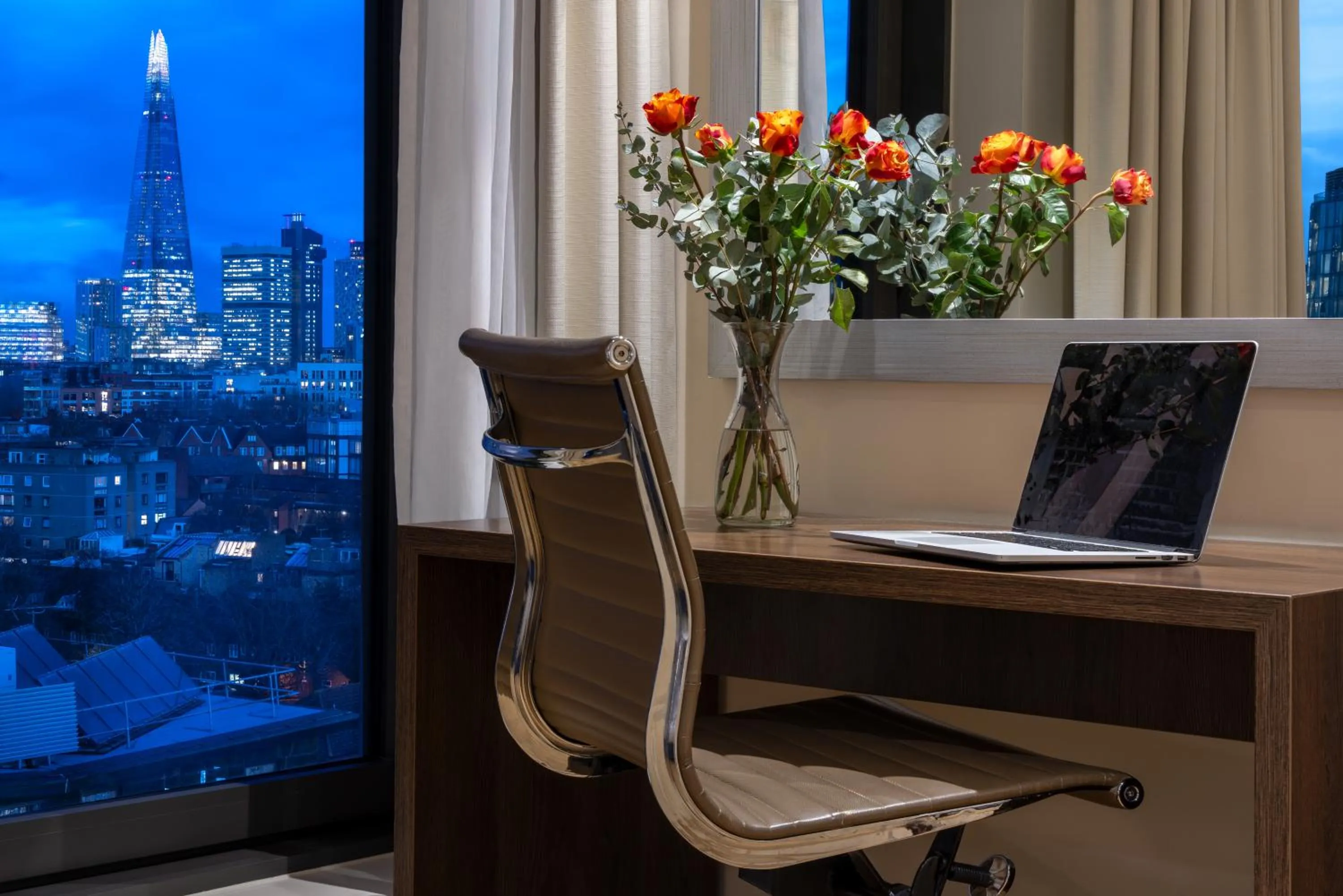 City view in Marlin Waterloo