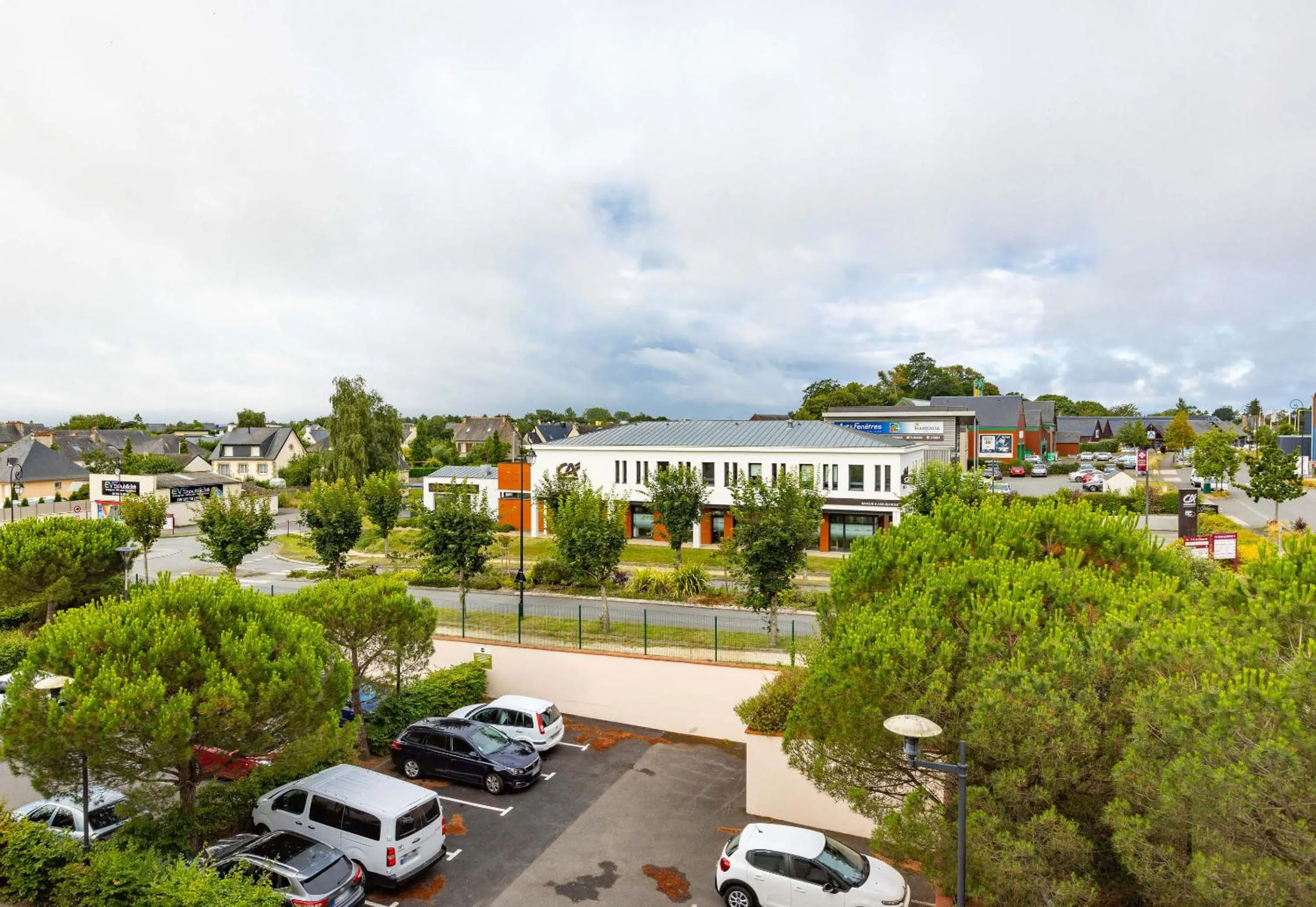 Street view in B&B HOTEL Saint Malo Sud