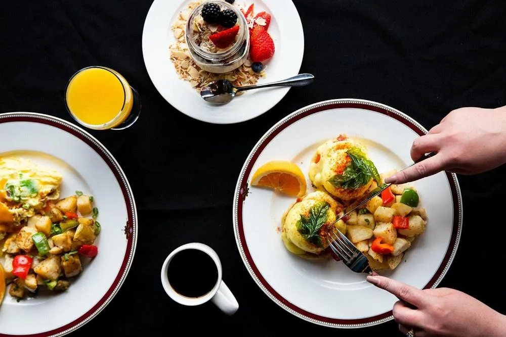 Restaurant/places to eat in Chateau Jasper