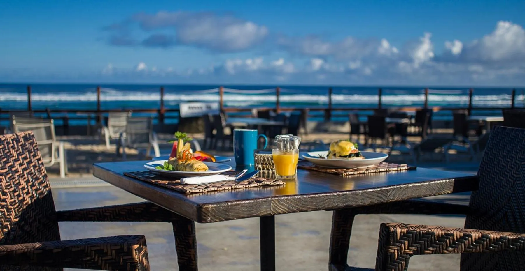 Dining area in The Edgewater Resort & Spa