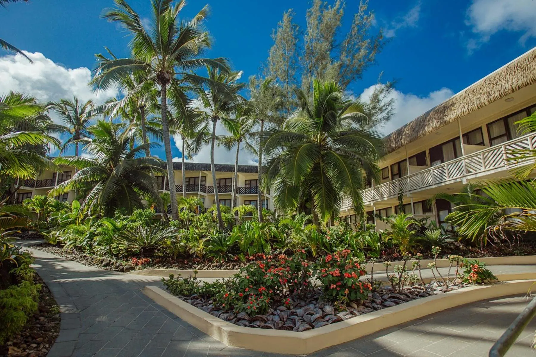 Garden in The Edgewater Resort & Spa