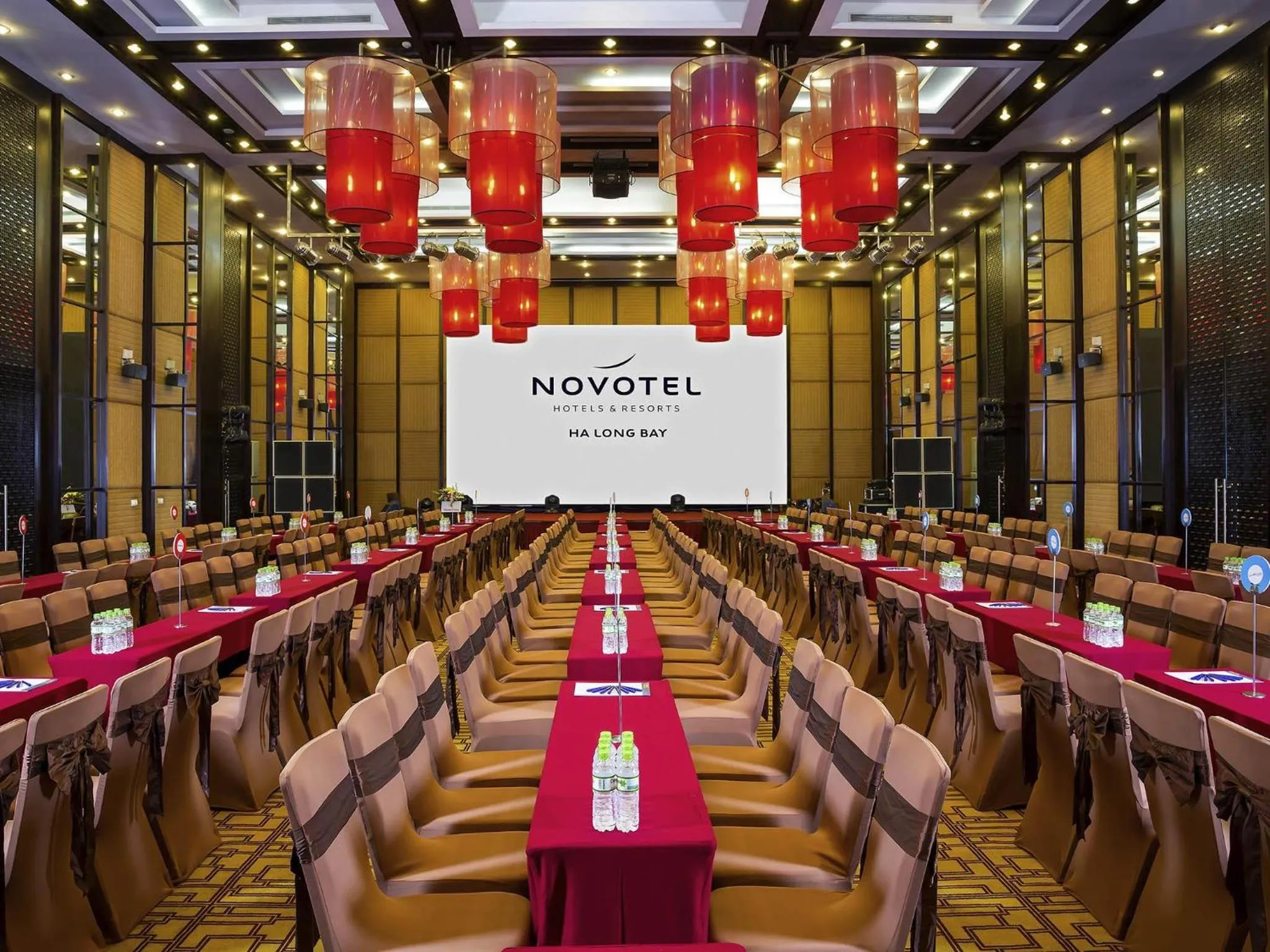 Meeting/conference room in Novotel Ha Long Bay Hotel