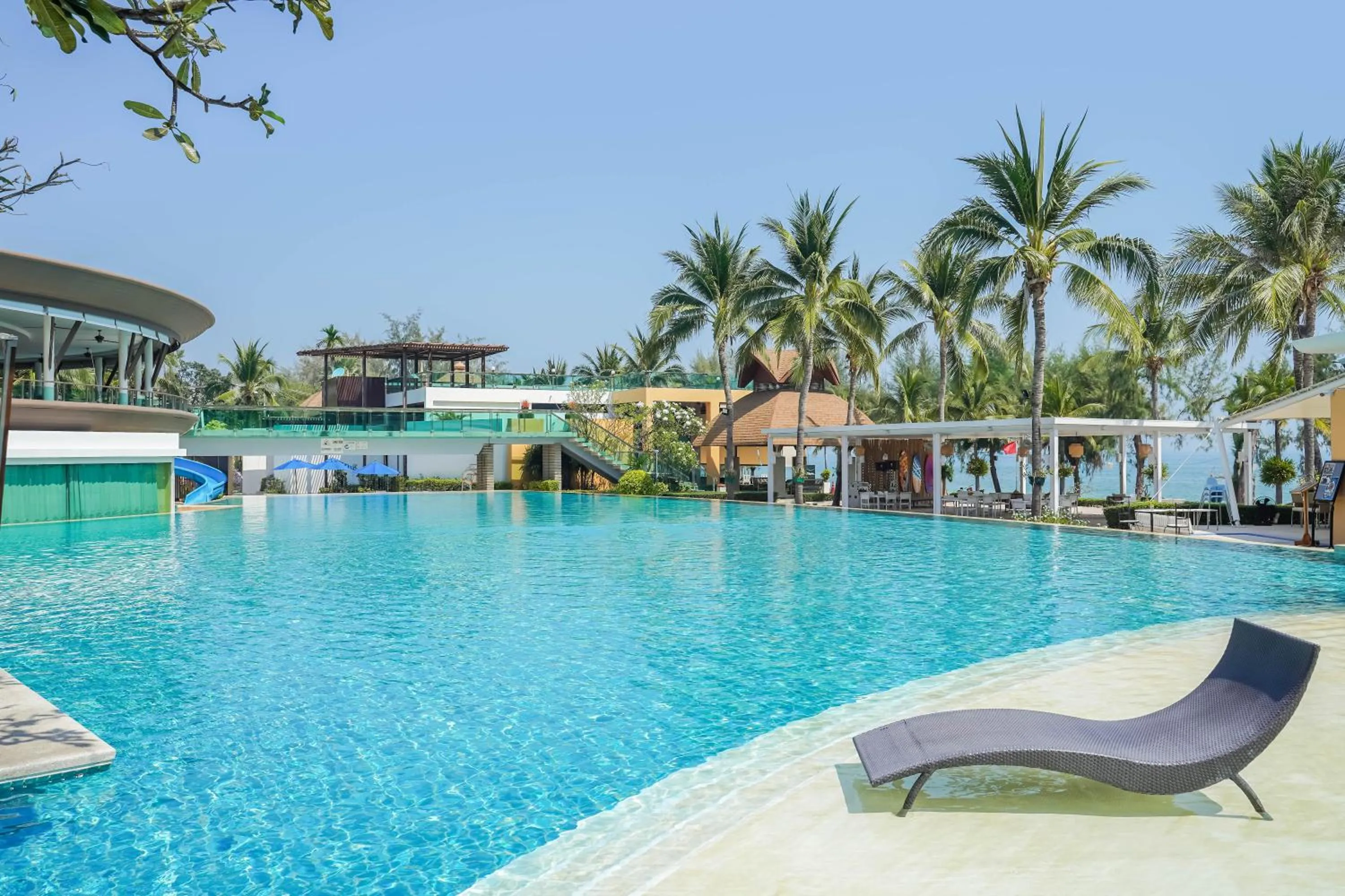 Swimming pool in Springfield @Sea Resort & Spa