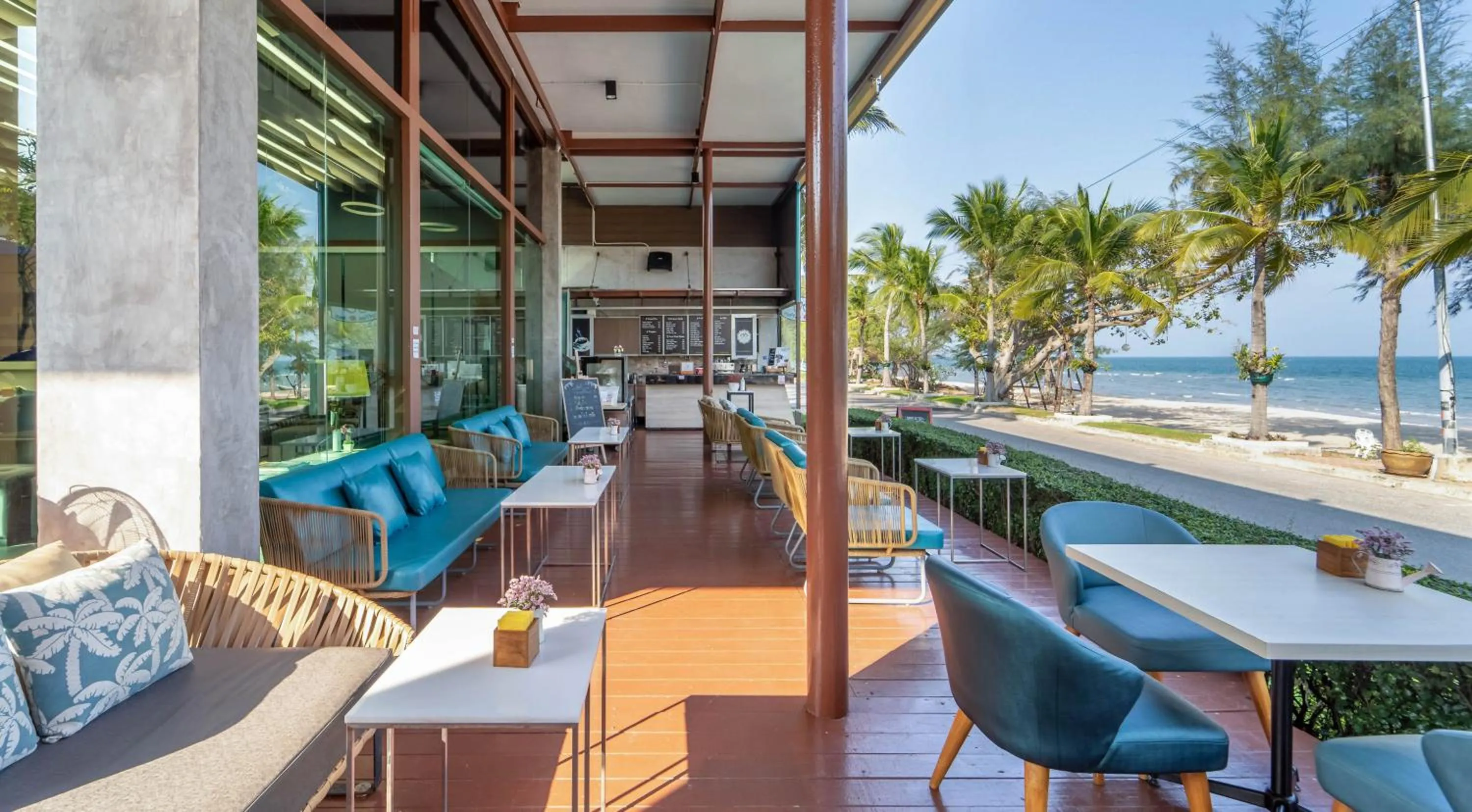 Restaurant/places to eat in Springfield @Sea Resort & Spa