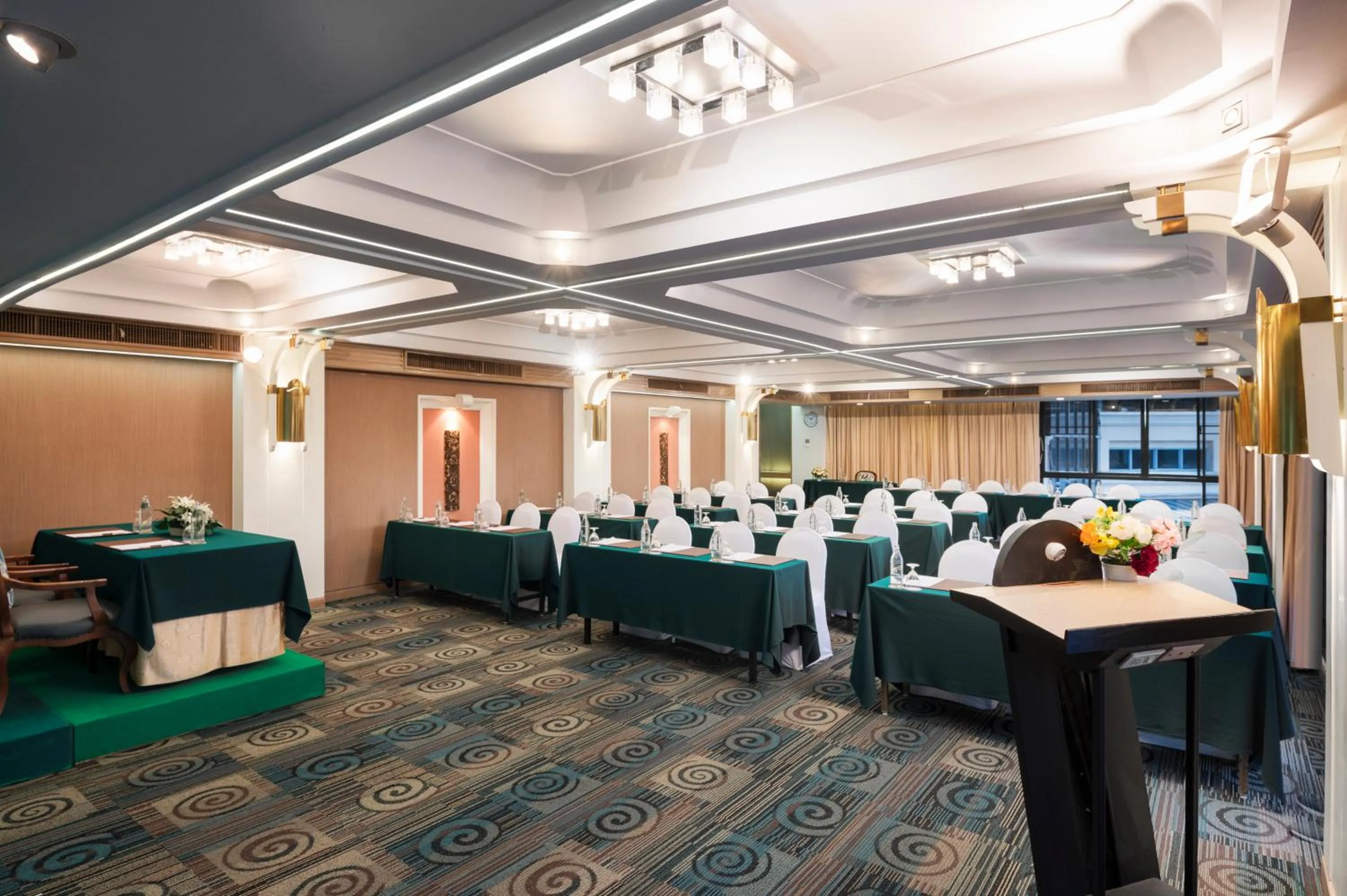 Meeting/conference room in Springfield Village Golf & Spa