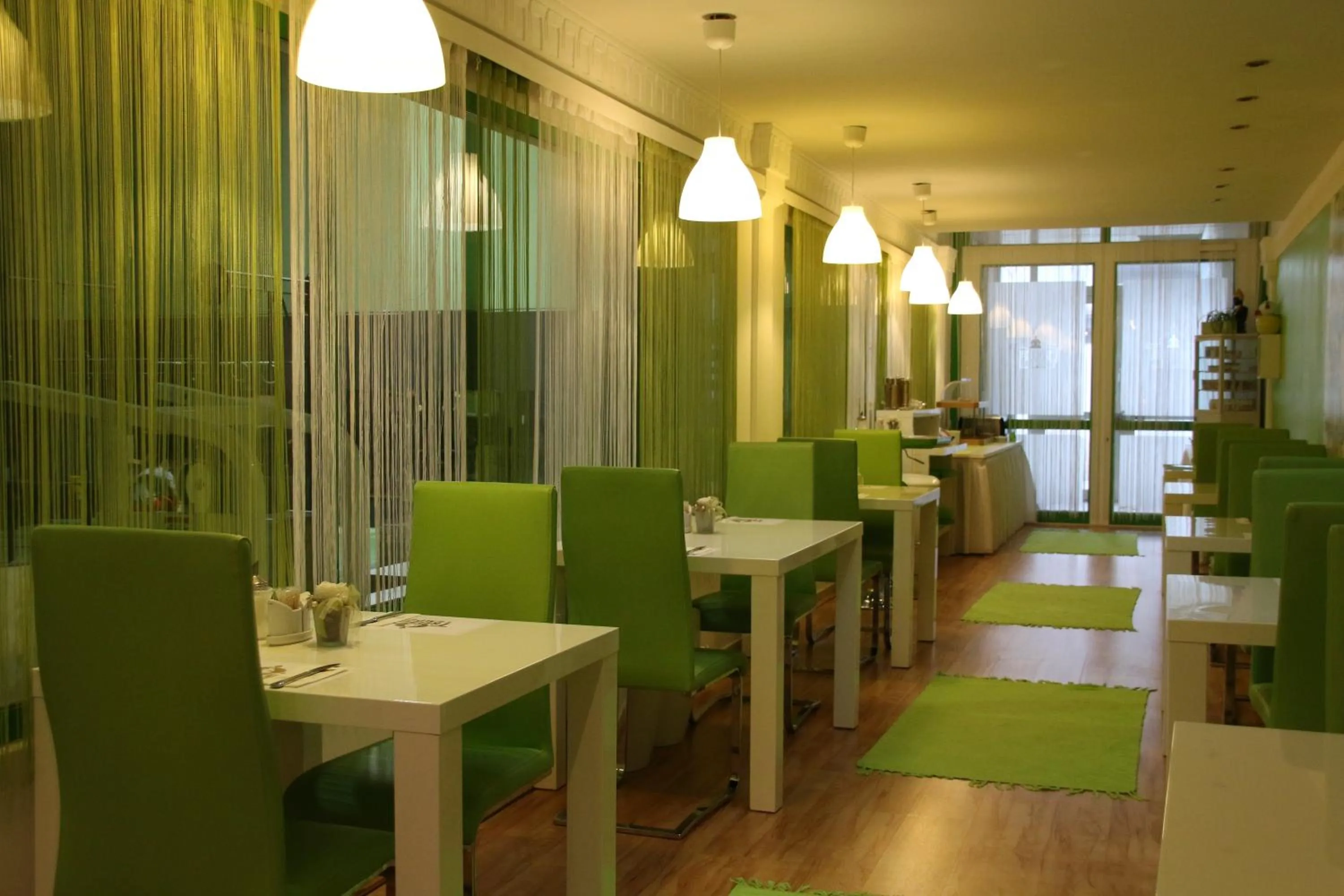 Restaurant/places to eat in Hotel Freizeittempel