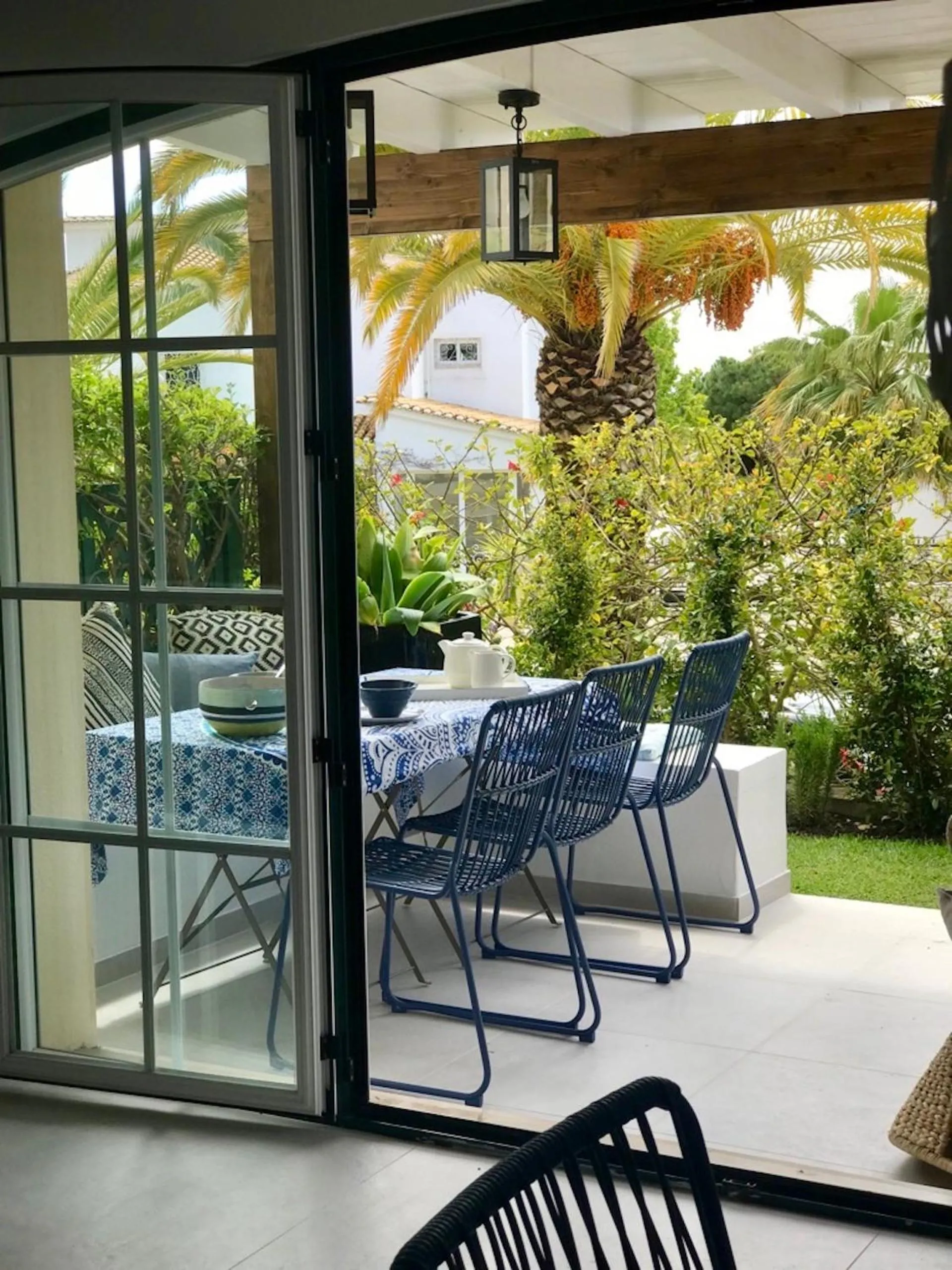 T4 Grand Townhouse Old Village