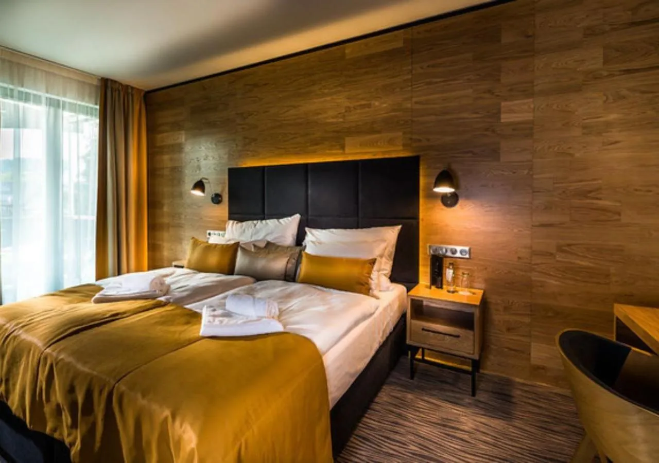 Bed in Hotel Galeria Thermal Bešeňová