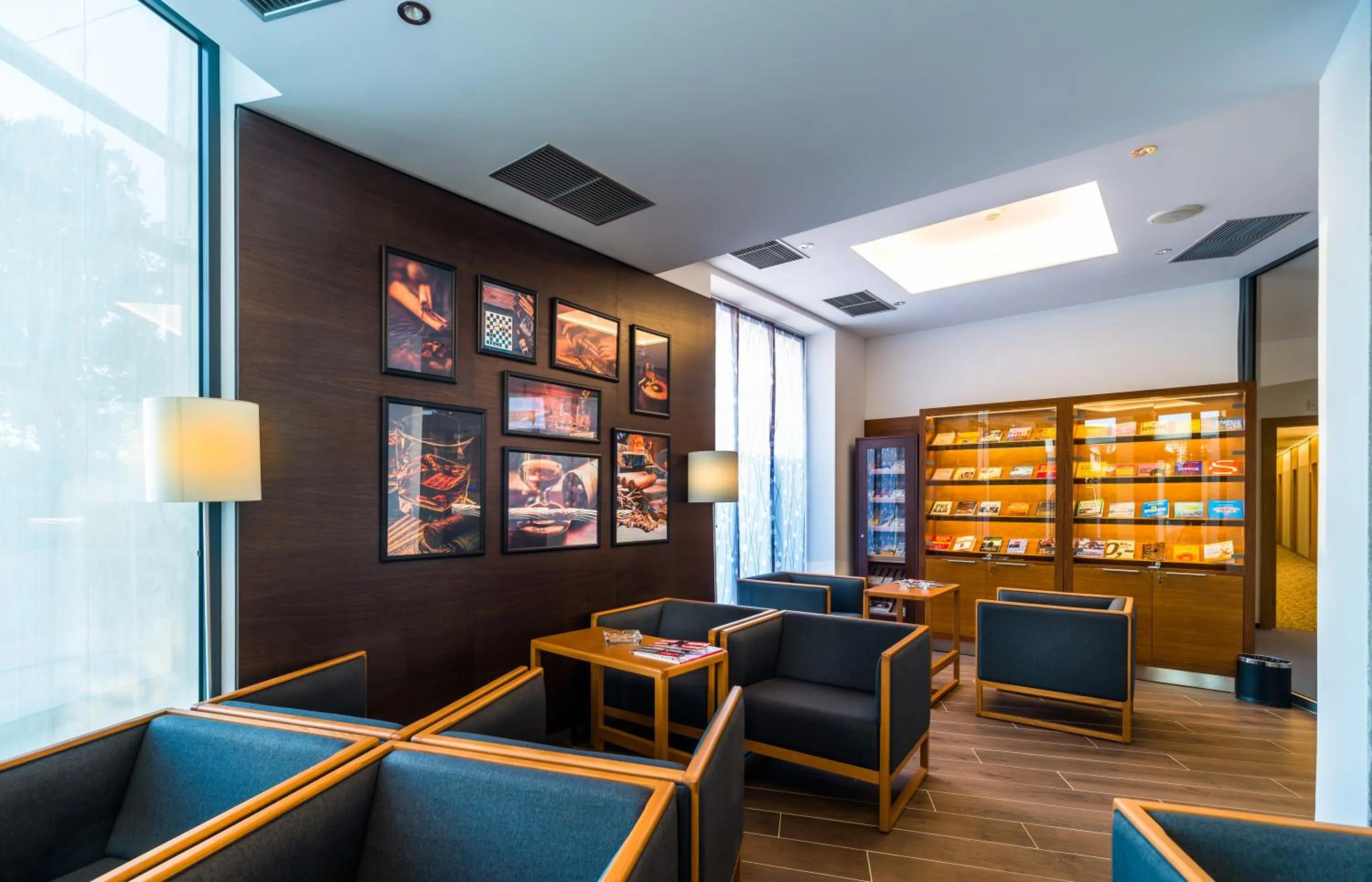 Lobby or reception in Hotel Galeria Thermal Bešeňová