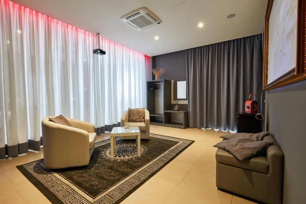 Castelmartini Wellness & Business Hotel