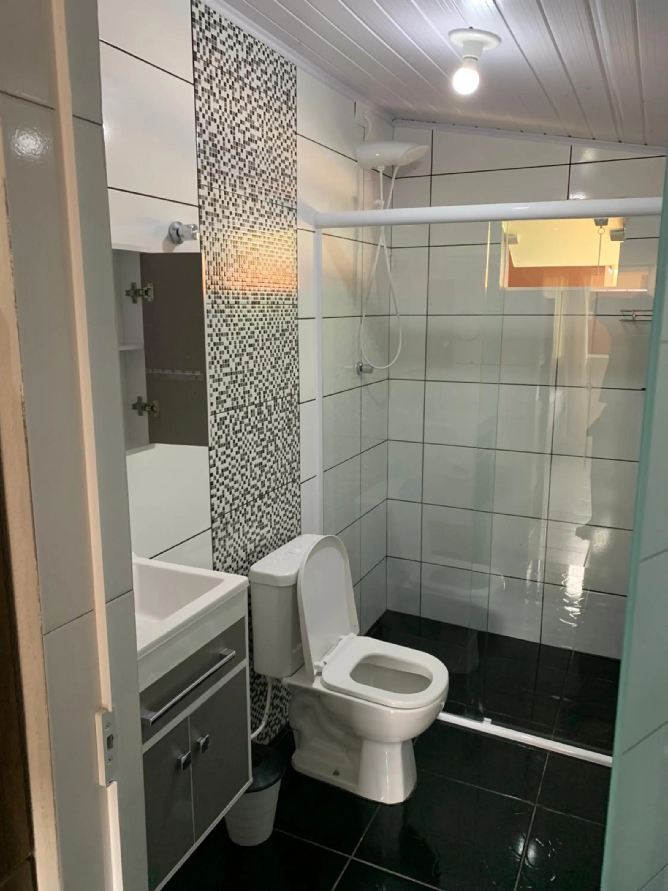 Shower in Pousada Tio Tonho