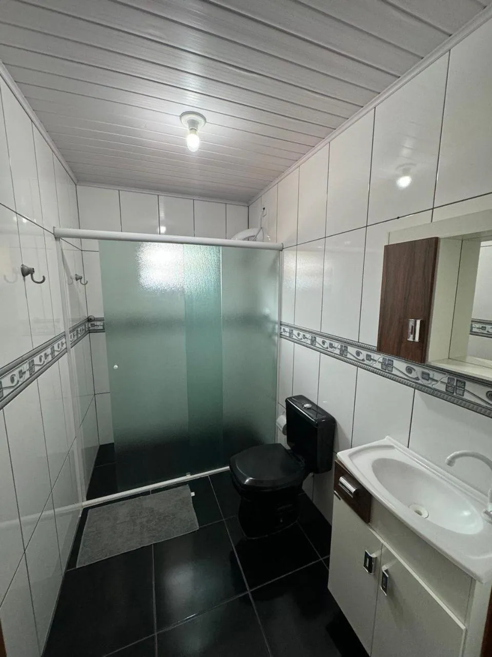 Shower in Pousada Tio Tonho