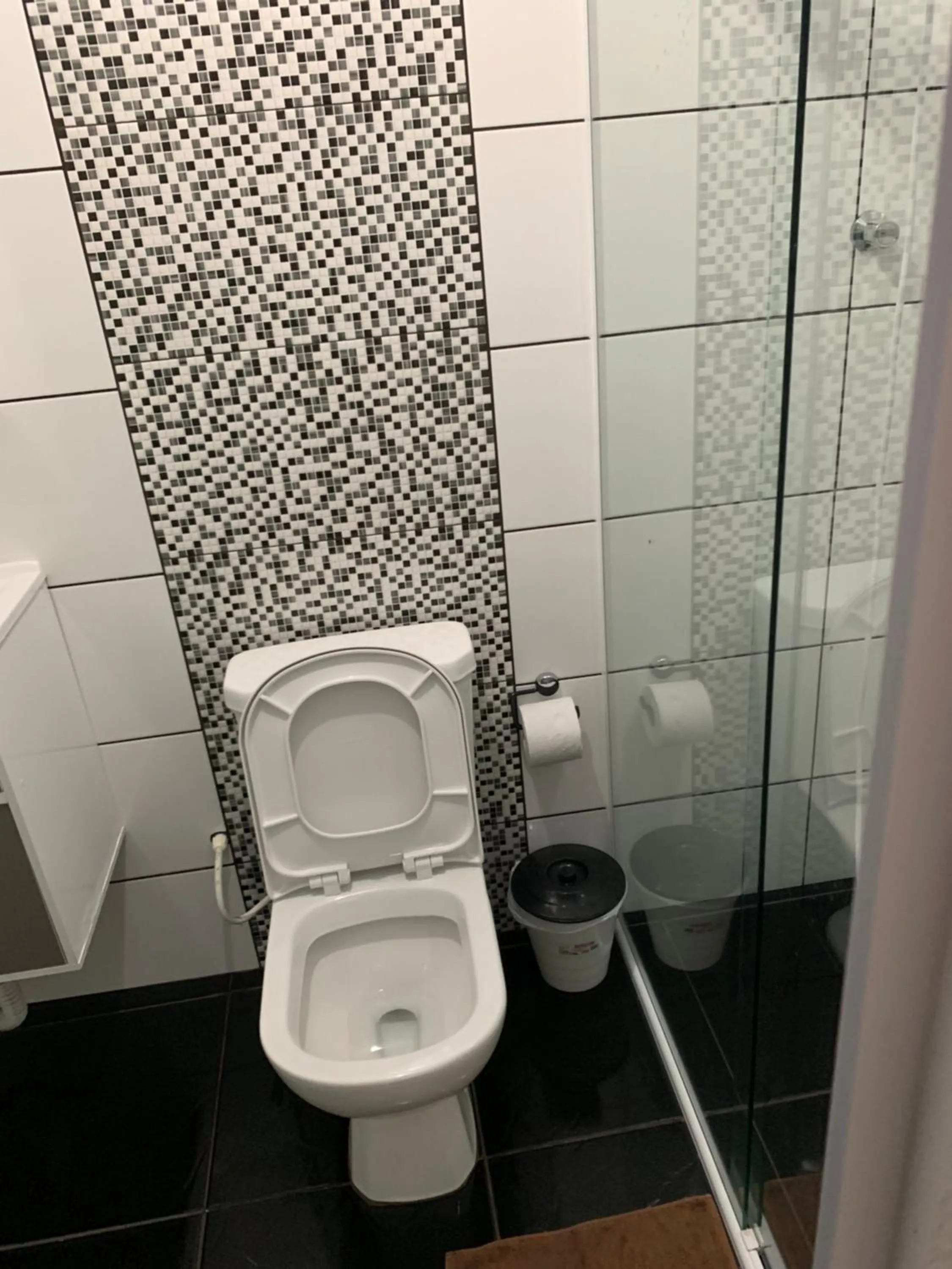 Shower in Pousada Tio Tonho