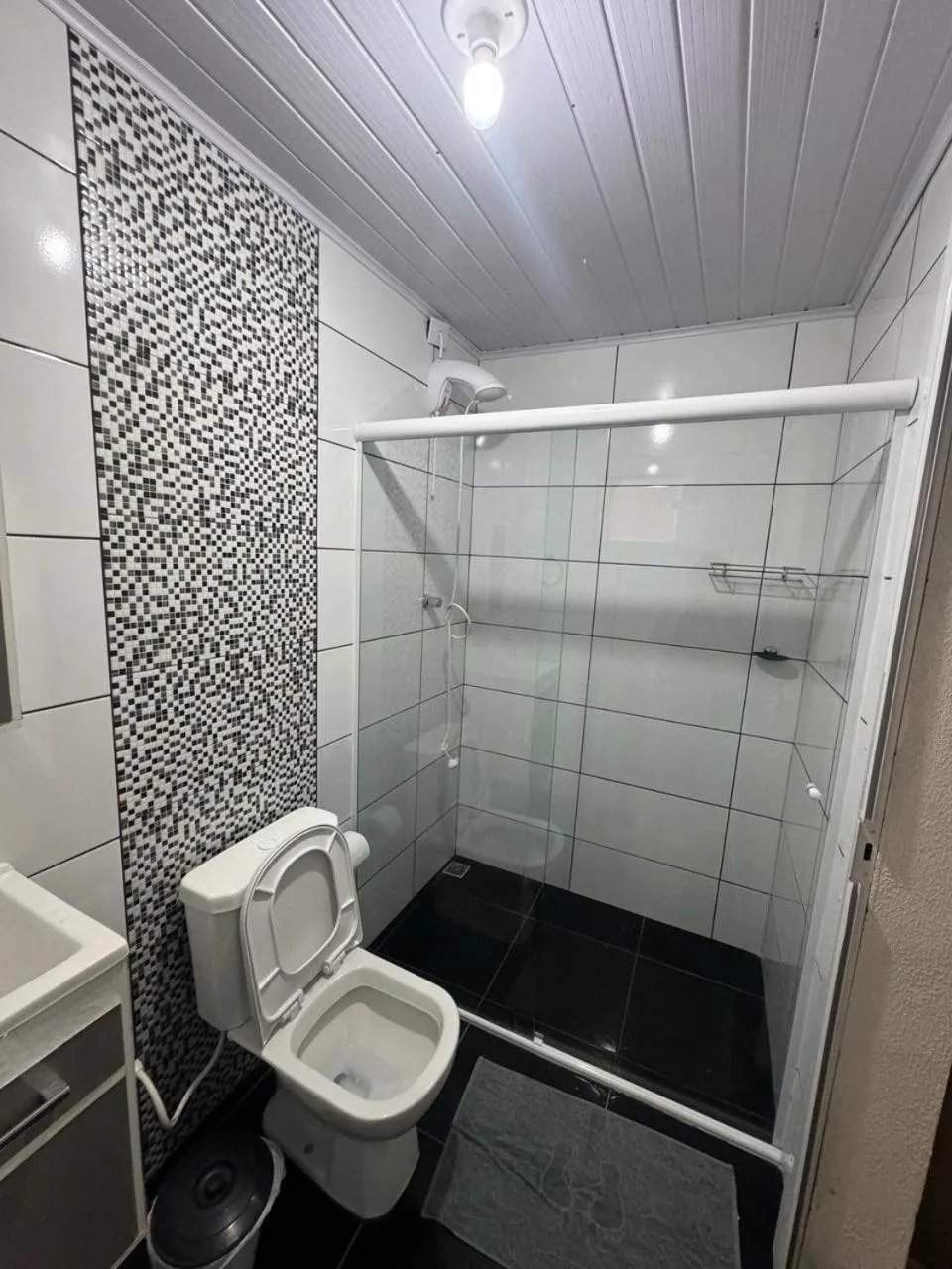 Shower in Pousada Tio Tonho