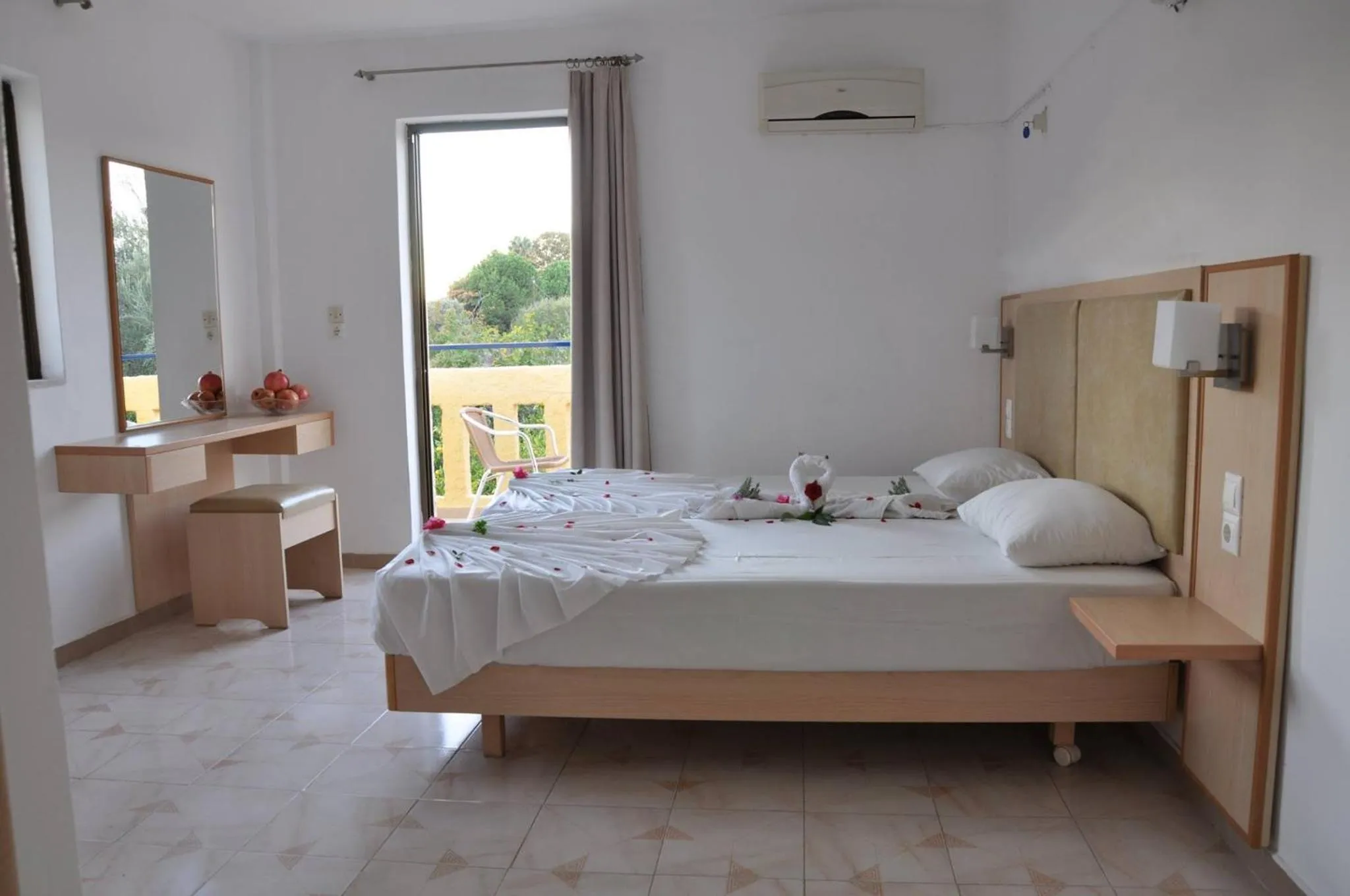 Bed in Angelos Studios