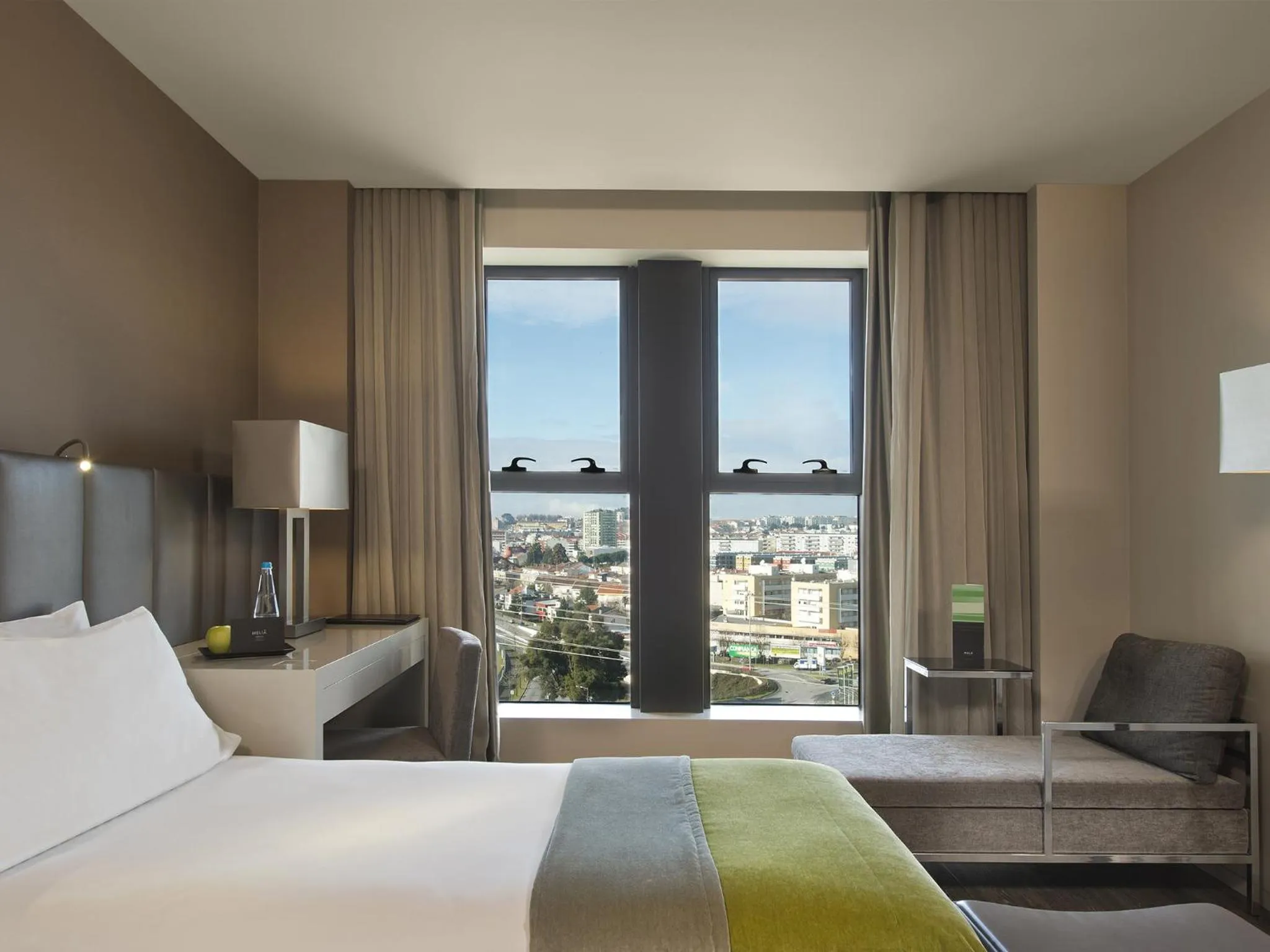 Bed in Melia Braga Hotel & Spa