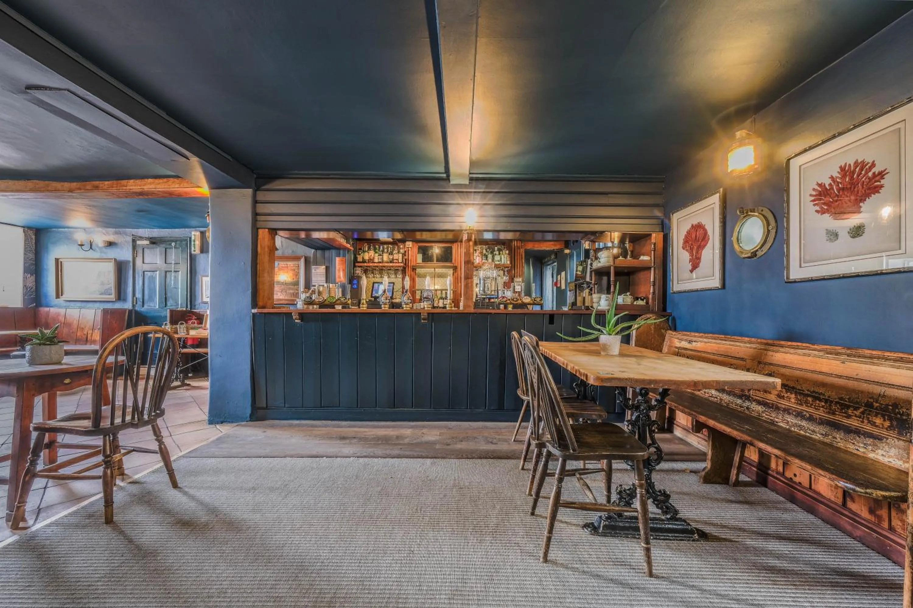 Restaurant/places to eat in The Ship At Dunwich