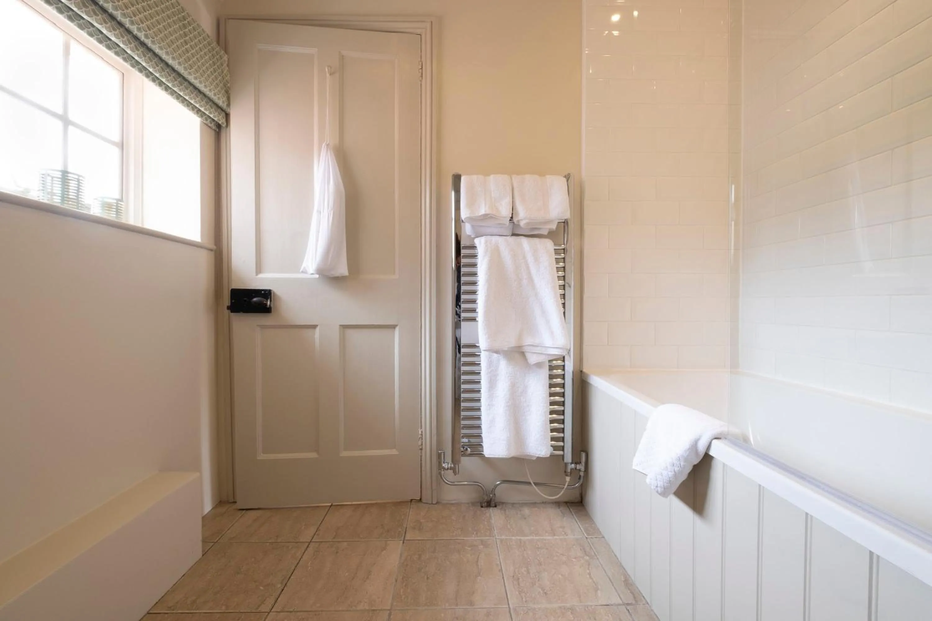 Bathroom in The Ship At Dunwich