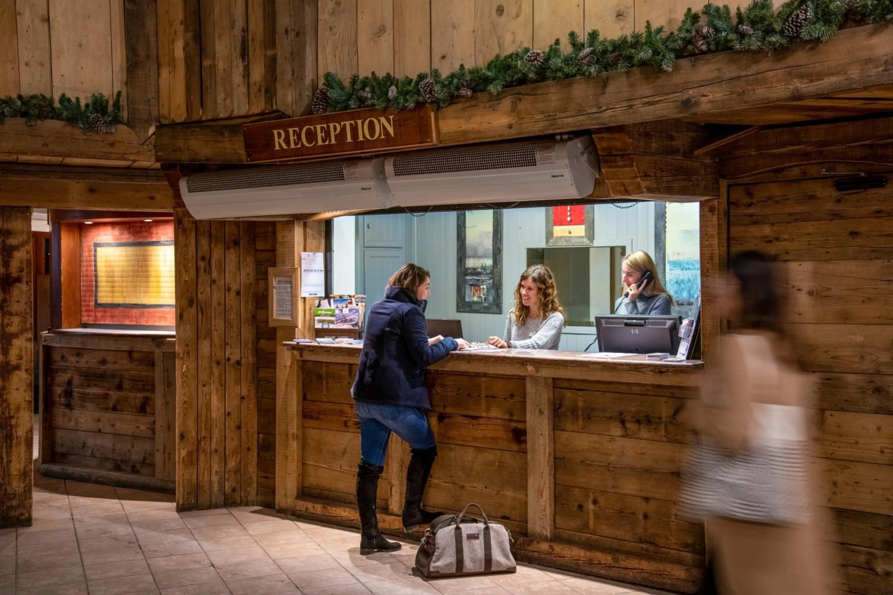 Staff in Le Cheval Blanc - Village Montana