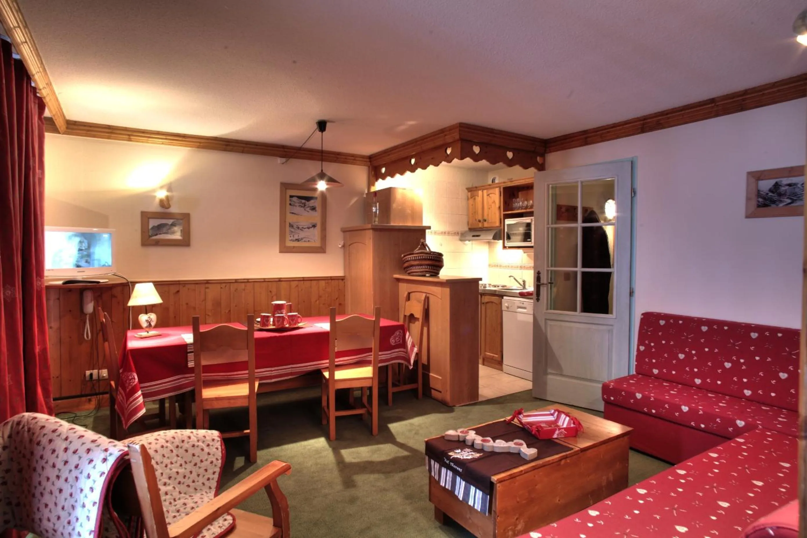 Living room in Le Cheval Blanc - Village Montana