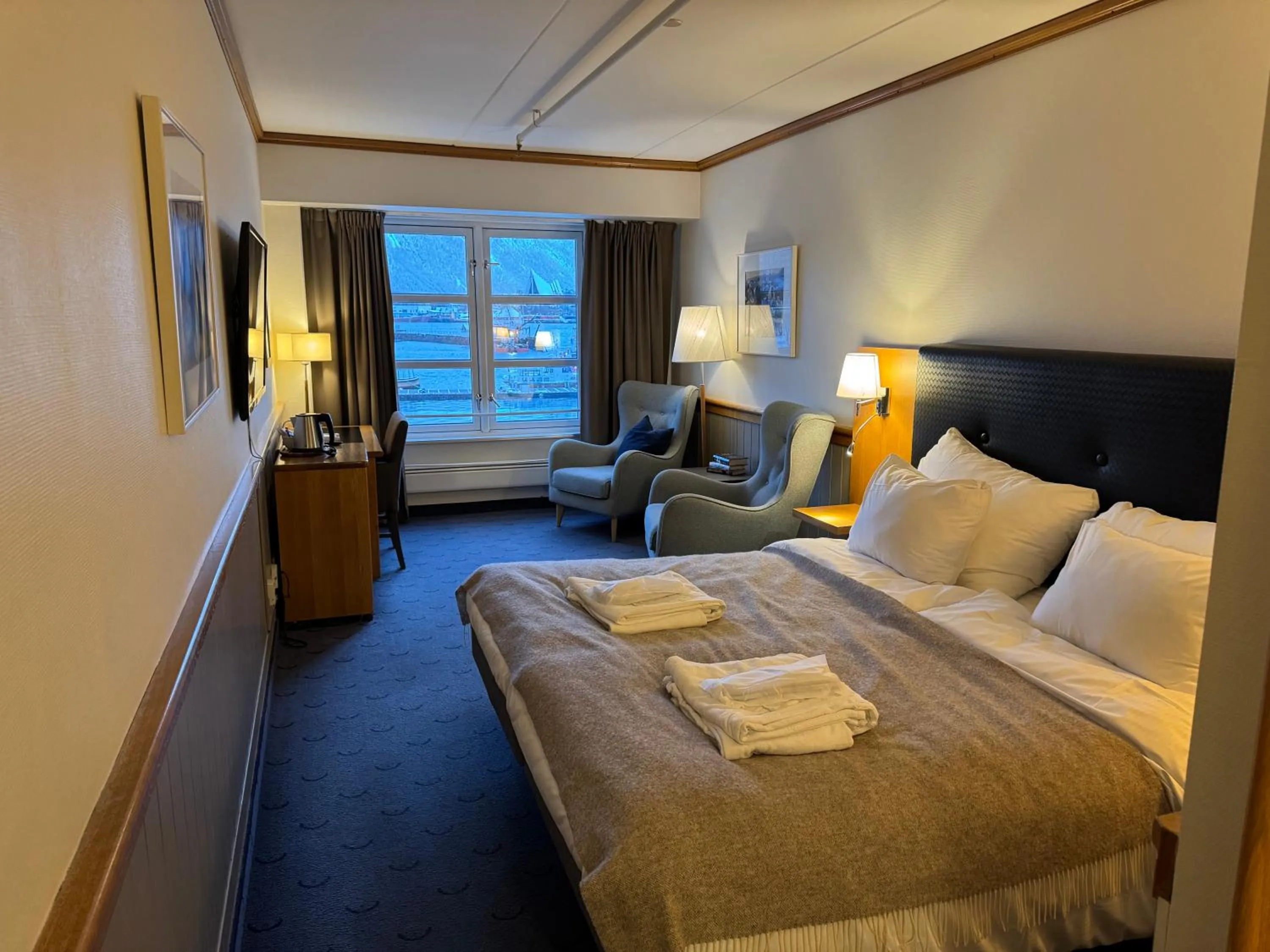 Photo of the whole room, Bed in Home Hotel With