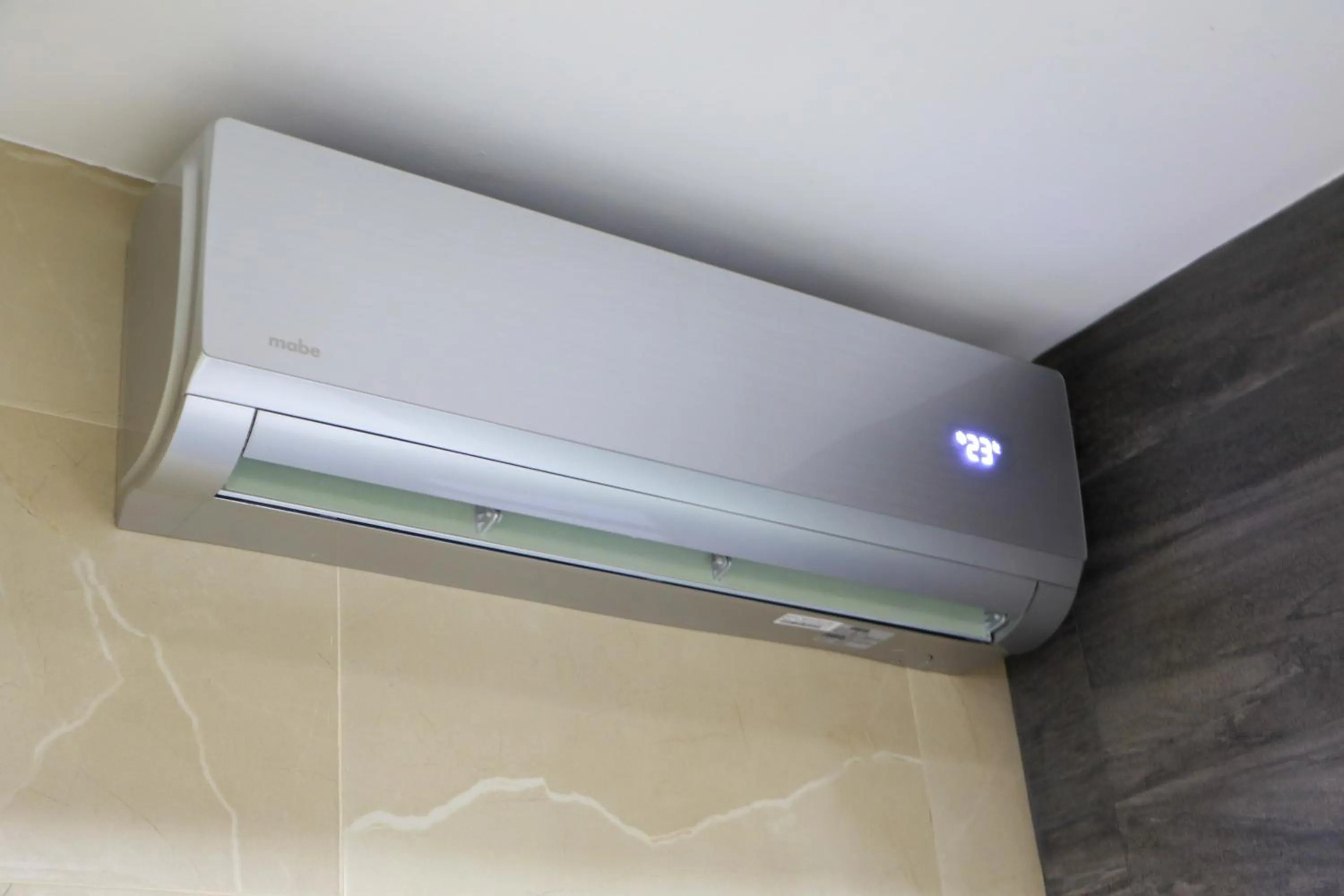 air conditioner in Autohotel Ilussion
