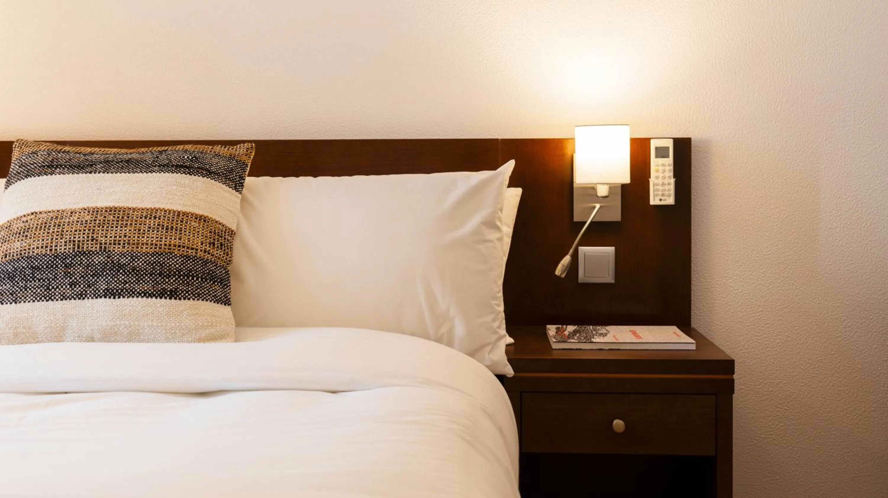 Bed in Albergaria Quim Barreiros